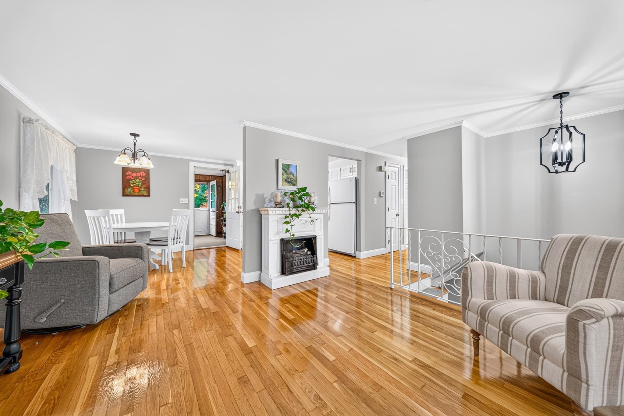 Single Family Residence at 2 Allard Way, Billerica MA 01821, Billerica, photo 9 of 37