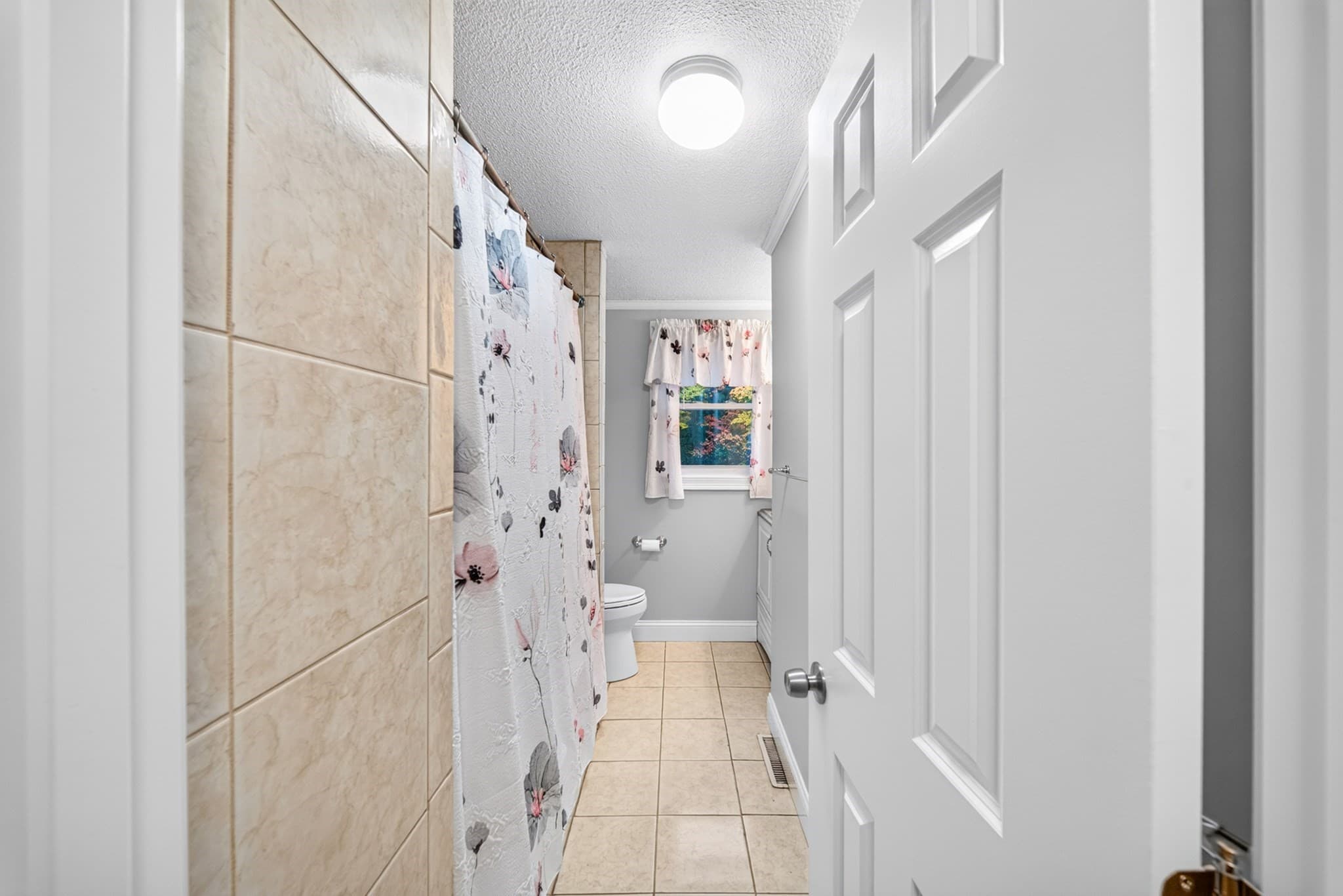 Single Family Residence at 2 Allard Way, Billerica MA 01821, Billerica, photo 19 of 37