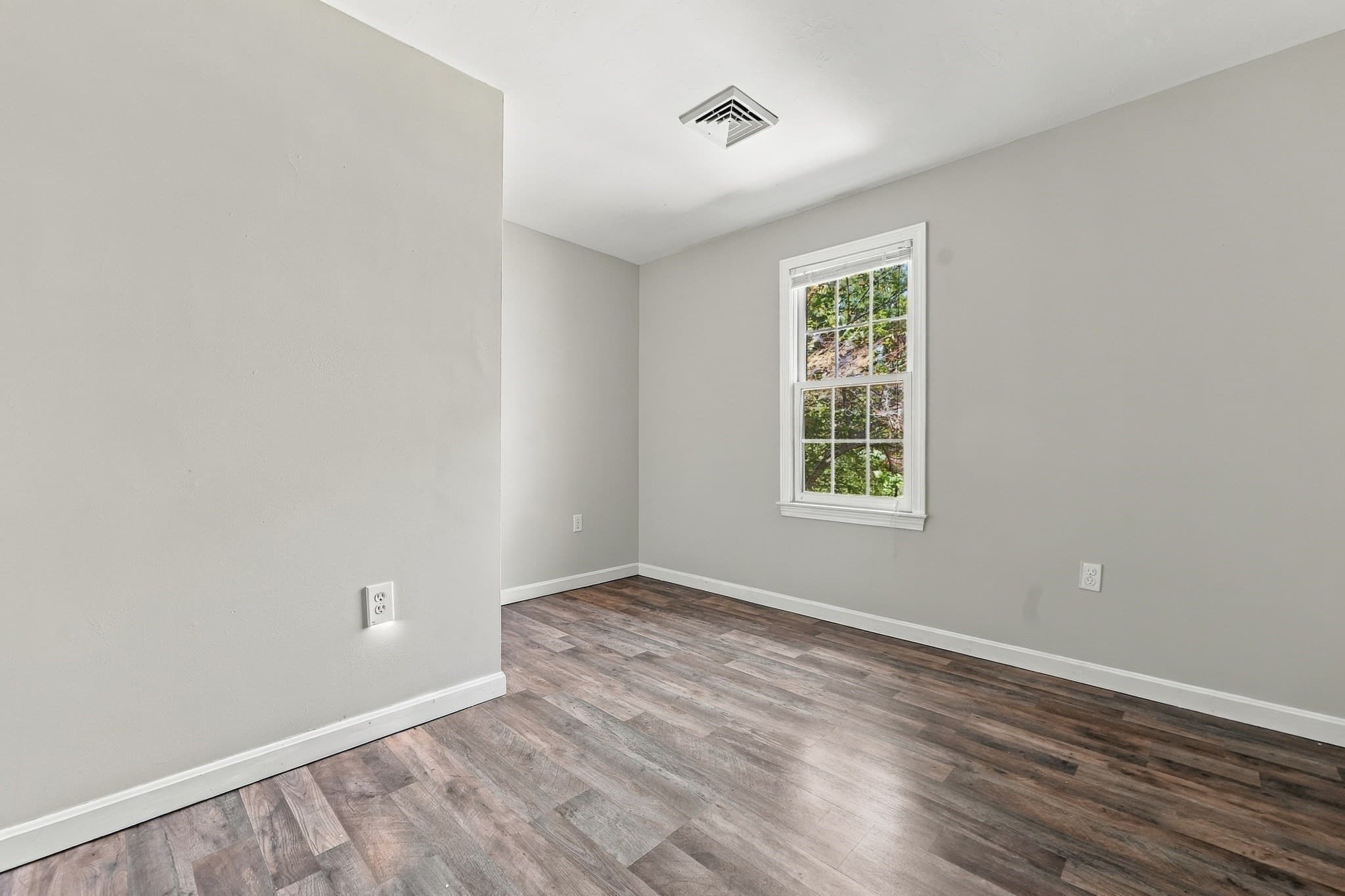 Single Family Residence at 26 Hooksett Circle, Medway MA 02053, photo 22 of 39