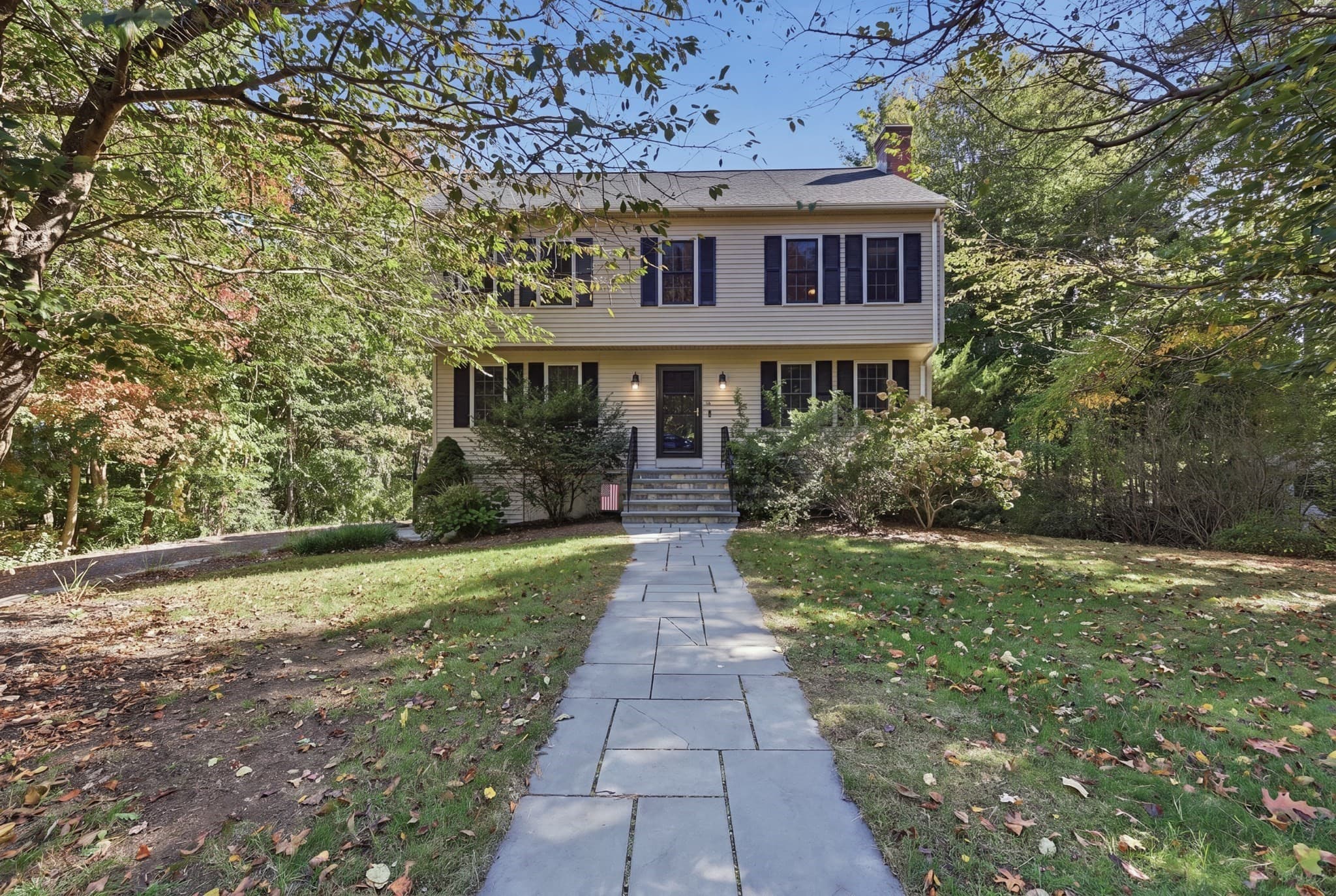 26 Hooksett Circle, Medway MA 02053