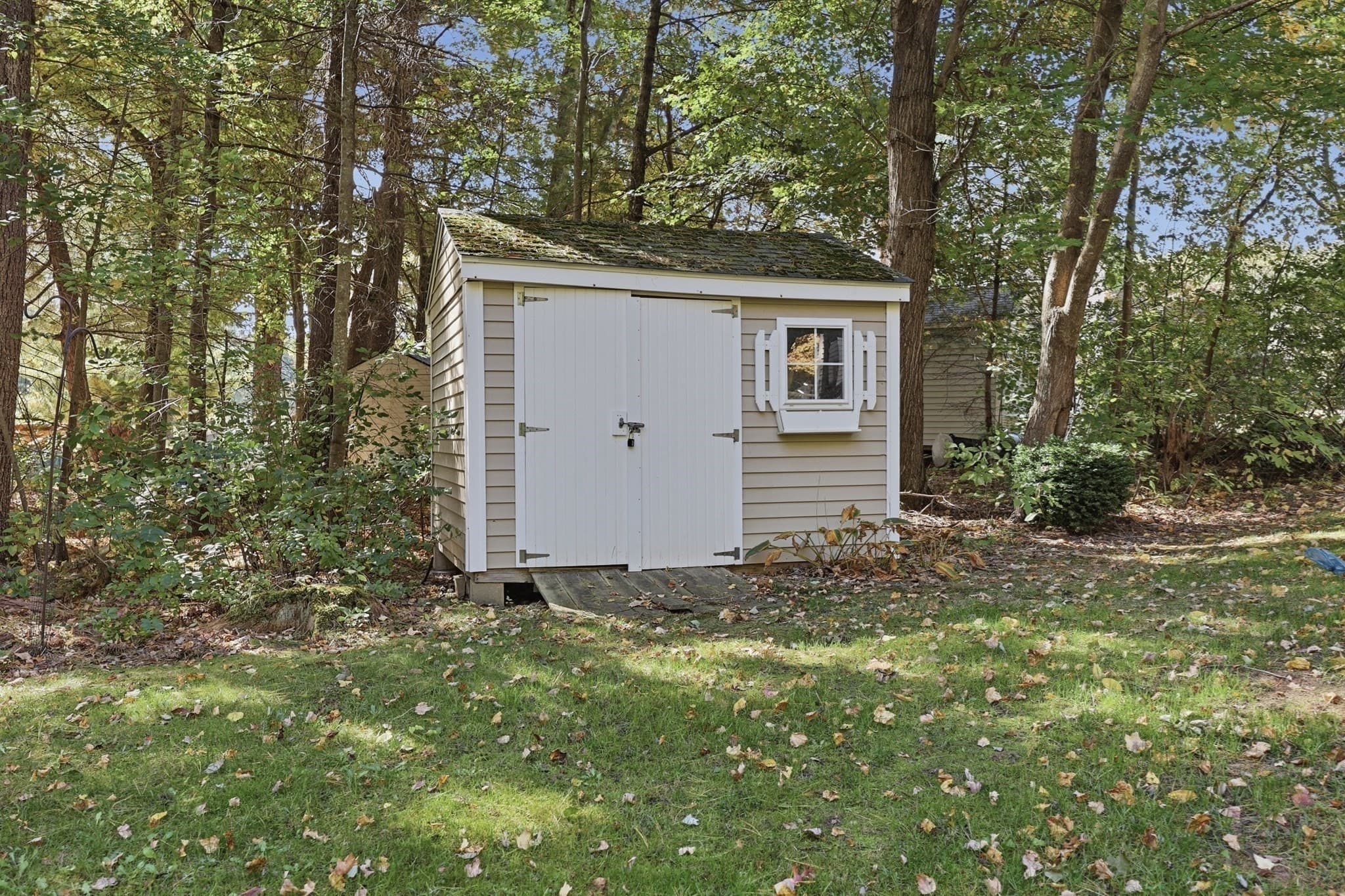 Single Family Residence at 26 Hooksett Circle, Medway MA 02053, photo 38 of 39
