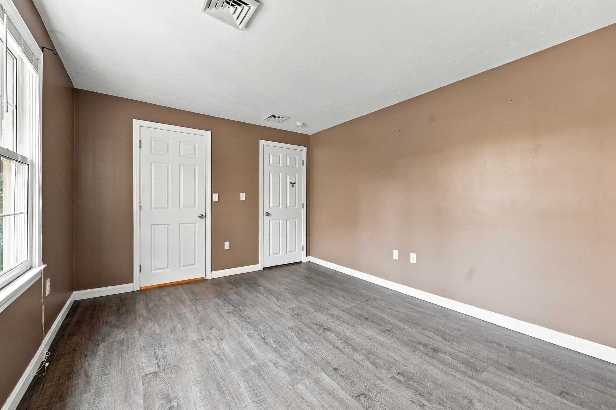Single Family Residence at 26 Hooksett Circle, Medway MA 02053, photo 29 of 39