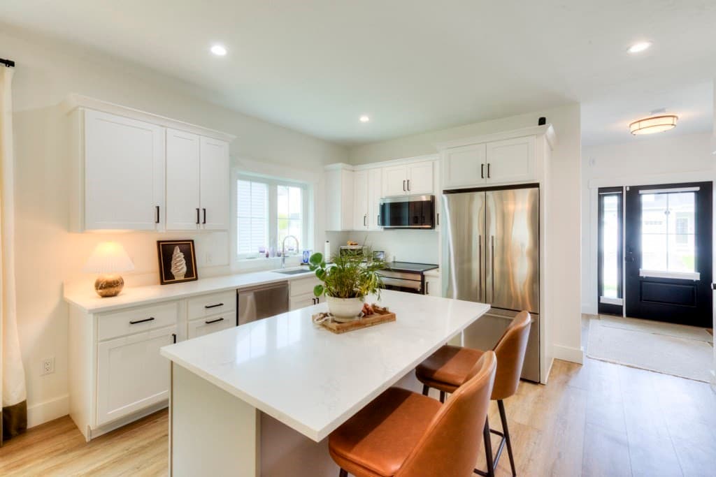 Condominium at 21 Salisbury Hill Boulevard # 0, Worcester MA 01609, photo 2 of 40