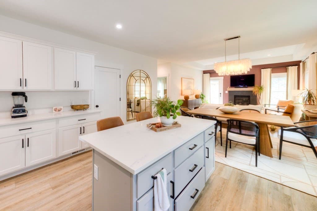 Condominium at 21 Salisbury Hill Boulevard # 0, Worcester MA 01609, photo 5 of 40