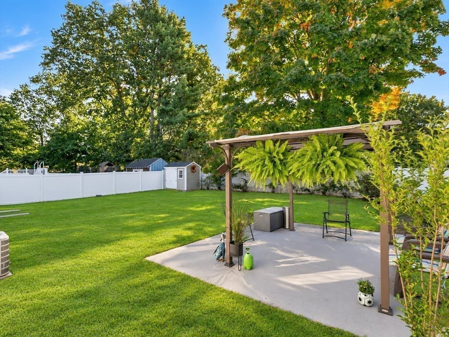 Single Family Residence at 17 Hood Road, Danvers MA 01923, Danvers, photo 6 of 34
