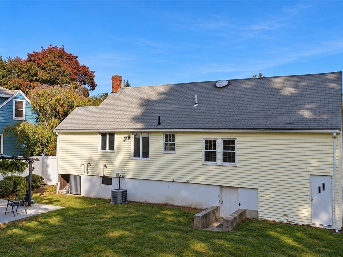 Single Family Residence at 17 Hood Road, Danvers MA 01923, Danvers, photo 20 of 34