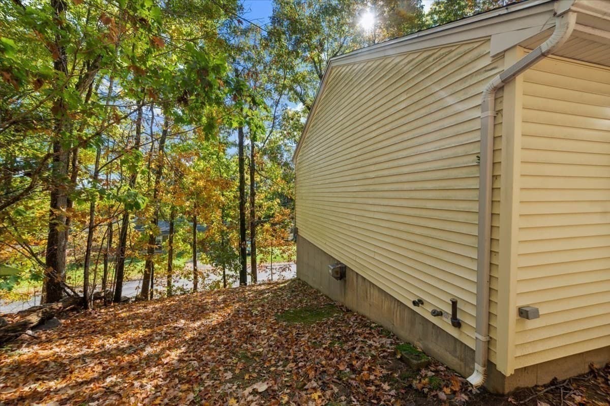 Single Family Residence at 424 Dennison Dr, Southbridge MA 01550, Southbridge, photo 36 of 41