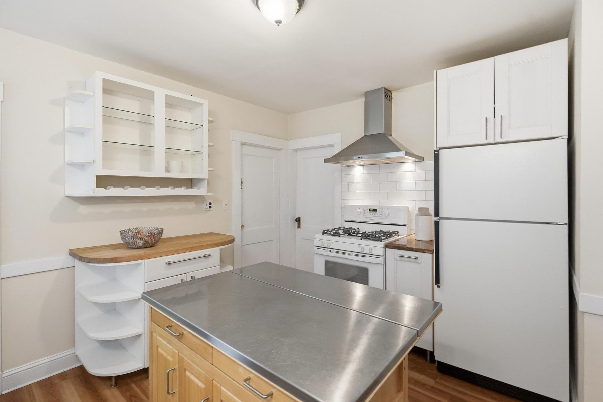 Condominium at 22-24 Teel Street # 1, Arlington MA 02474, Arlington, photo 17 of 31