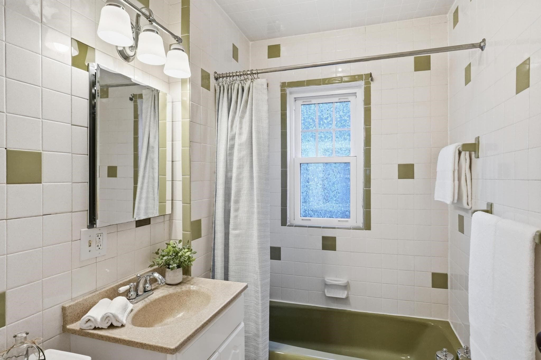 Condominium at 22-24 Teel Street # 1, Arlington MA 02474, Arlington, photo 21 of 31