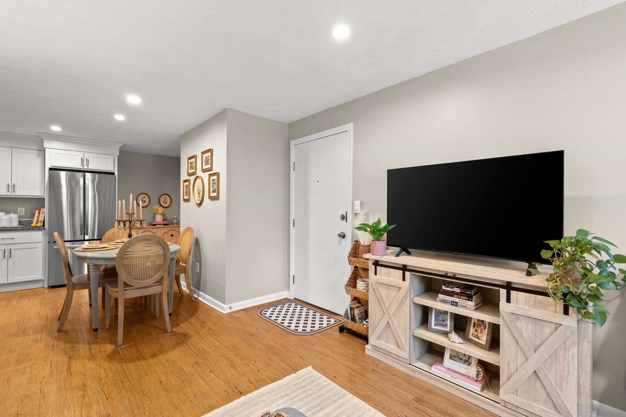 Condominium at 241 Main St # C8, Reading MA 01867, Reading, photo 6 of 28