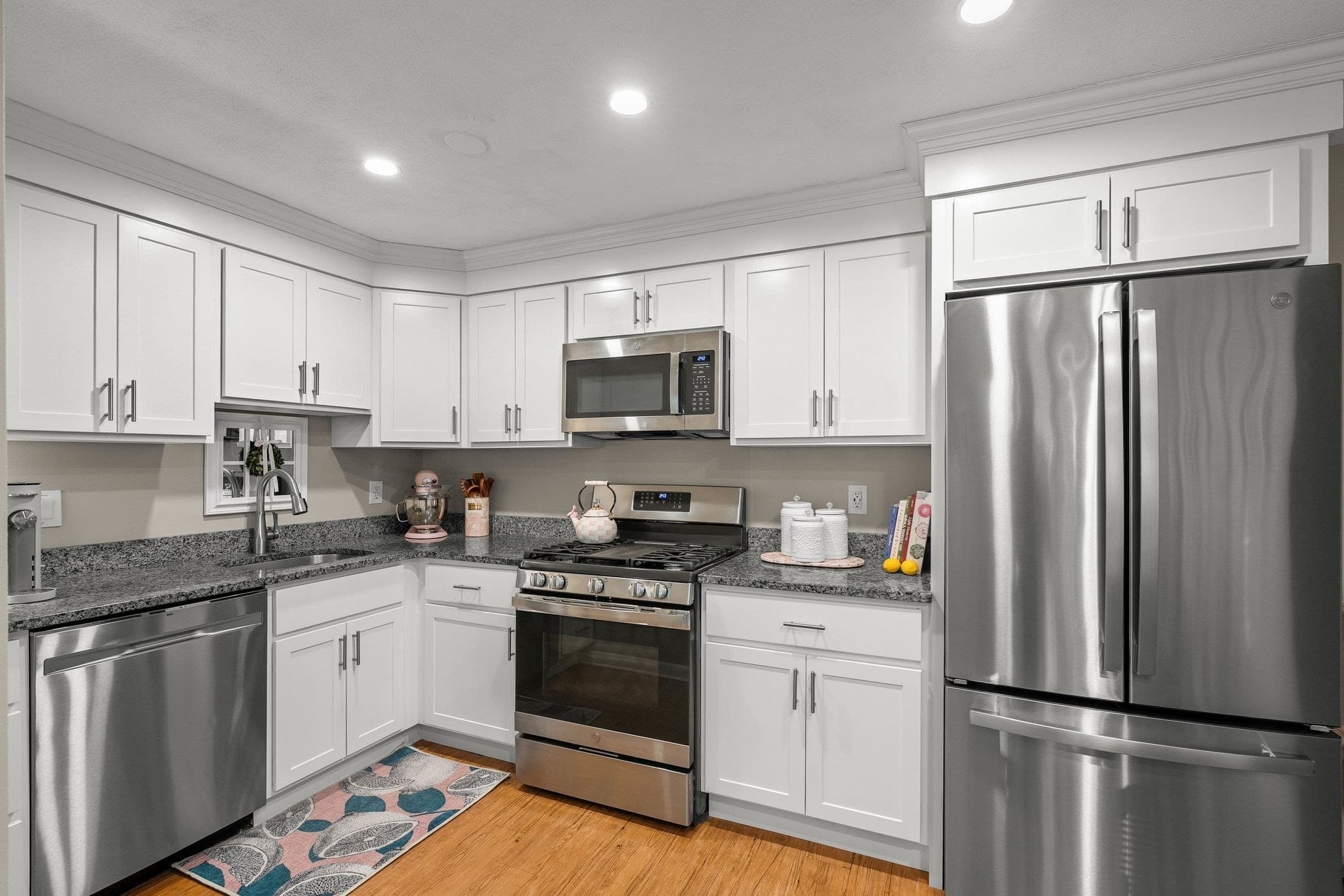 Condominium at 241 Main St # C8, Reading MA 01867, Reading, photo 9 of 28
