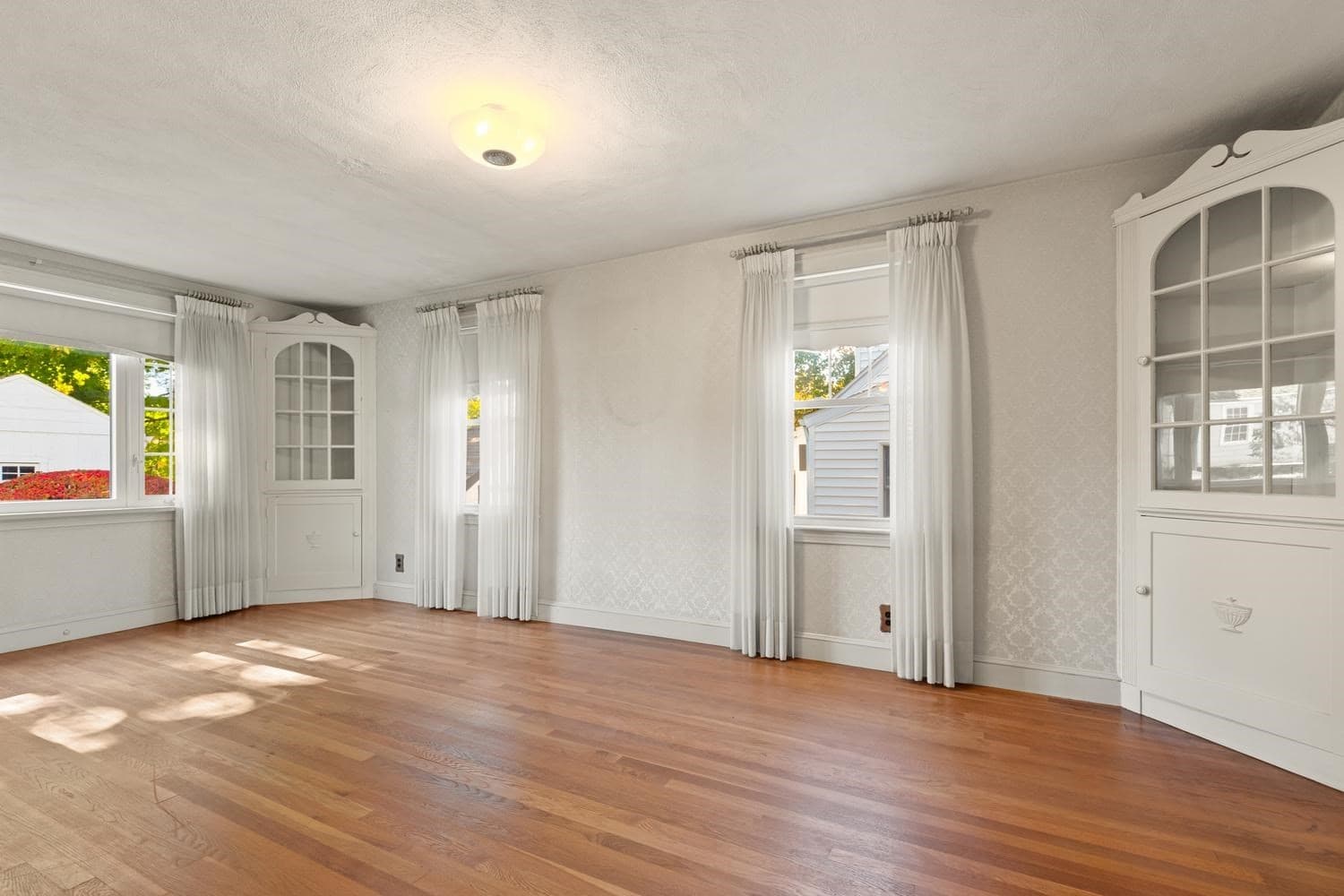 Single Family Residence at 7 Luther Rd, Medford MA 02155, Medford, photo 13 of 35