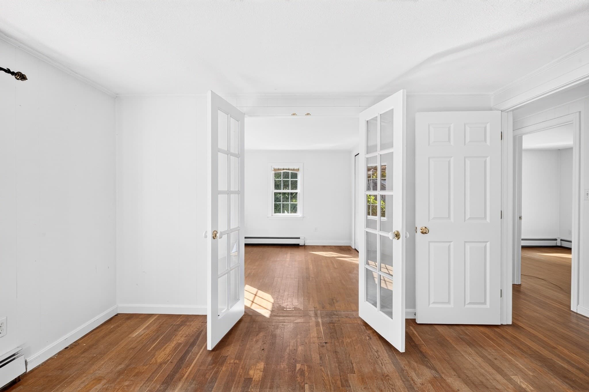 Single Family Residence at 124 Homestead Ln, Falmouth MA 02536, photo 18 of 28