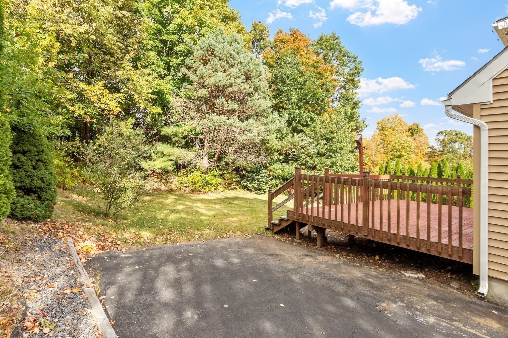 Single Family Residence at 3 Meadowbrook Dr, West Boylston MA 01583, West Boylston, photo 7 of 42