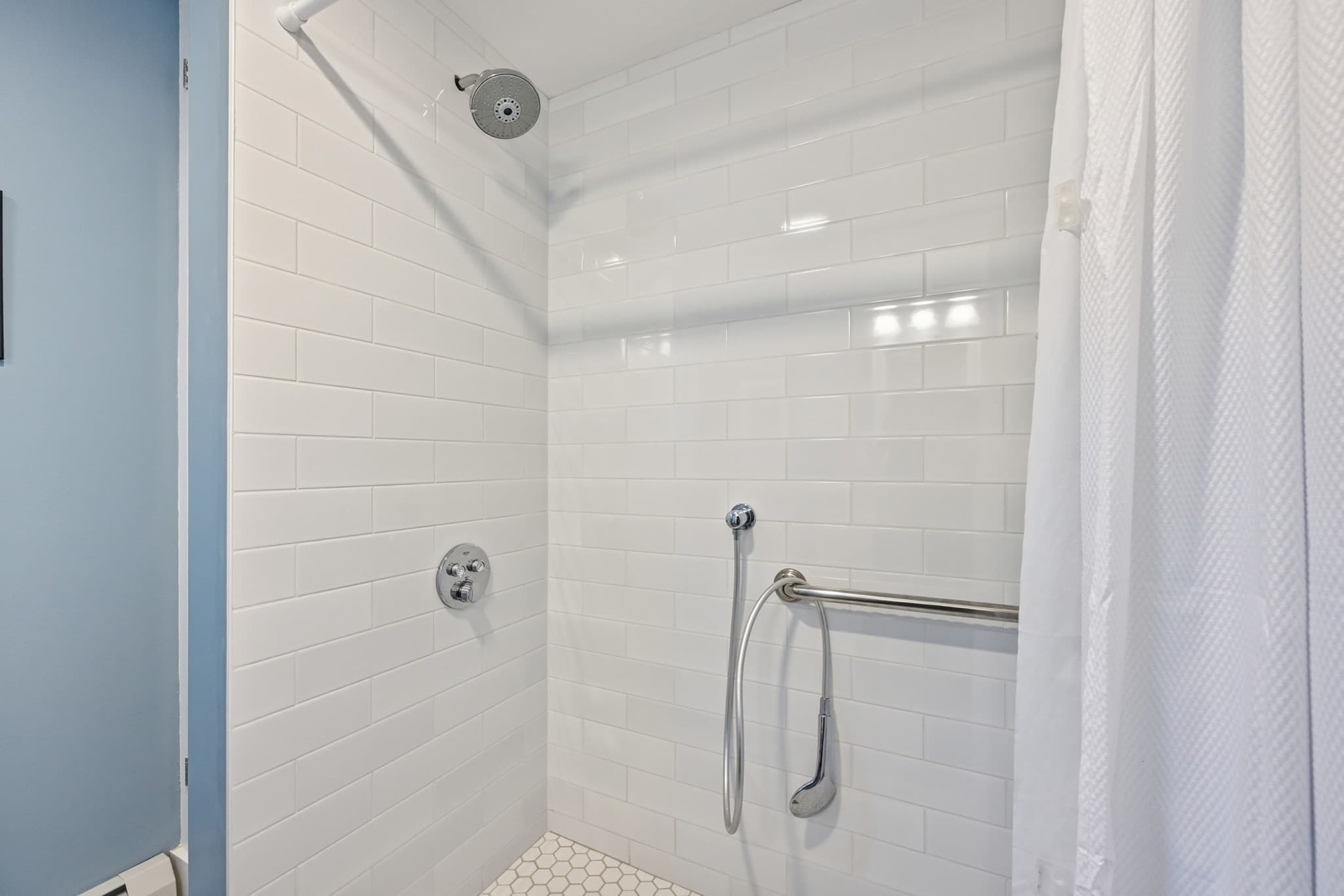 Single Family Residence at 4 Wyndymere Rd, Harwich MA 02646, photo 19 of 42