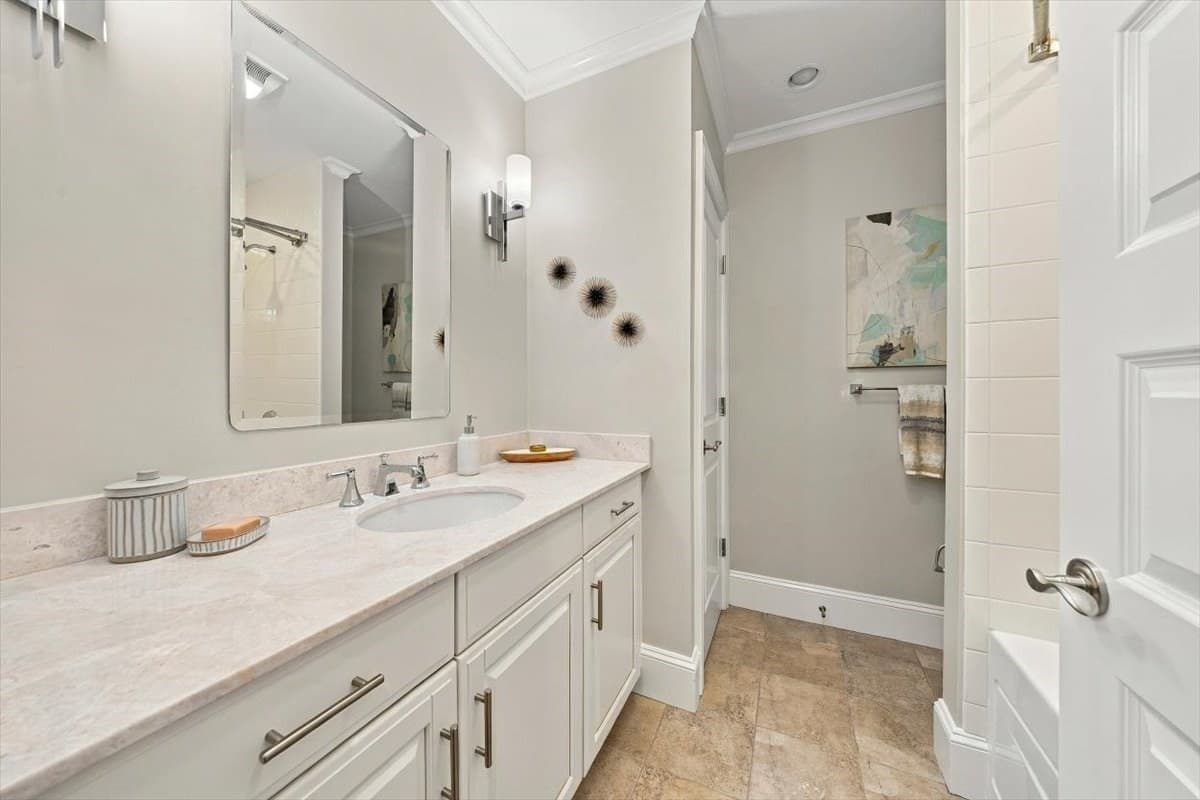 Condominium at 2 Heron Way # 2, Hingham MA 02043, Hingham, photo 26 of 33