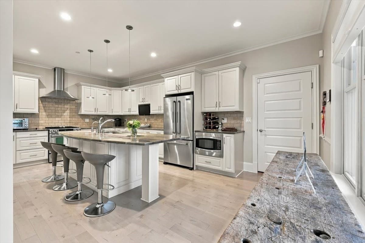 Condominium at 2 Heron Way # 2, Hingham MA 02043, Hingham, photo 5 of 33