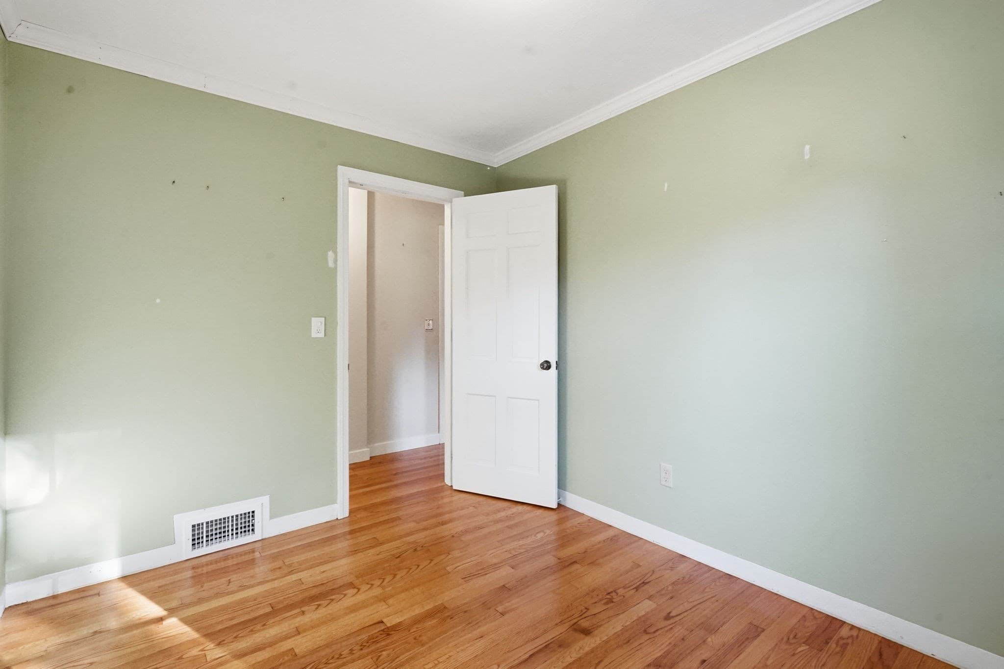 Single Family Residence at 20 Brookside Dr, Wilbraham MA 01095, photo 16 of 39