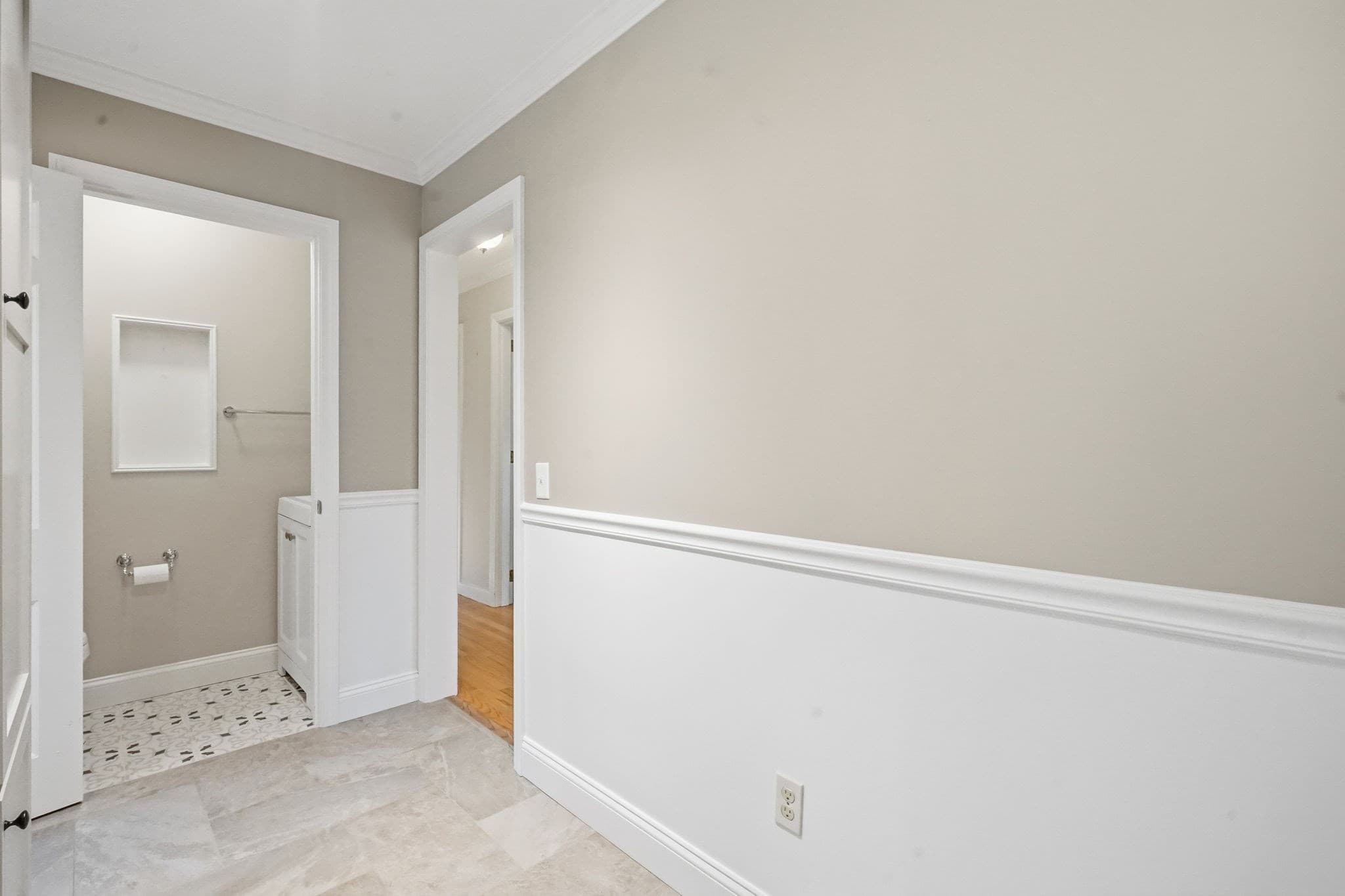 Single Family Residence at 20 Brookside Dr, Wilbraham MA 01095, photo 12 of 39