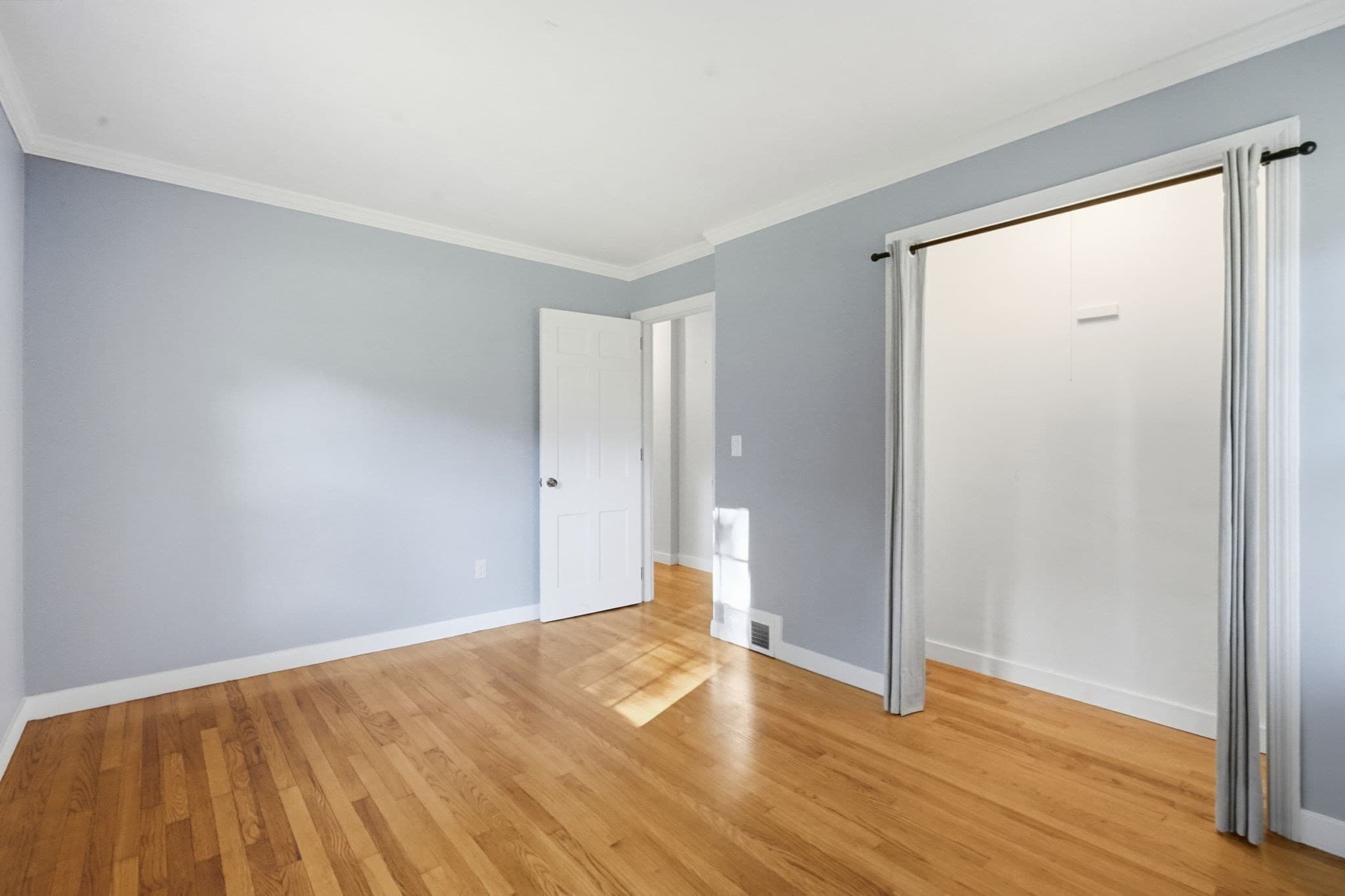 Single Family Residence at 20 Brookside Dr, Wilbraham MA 01095, photo 18 of 39