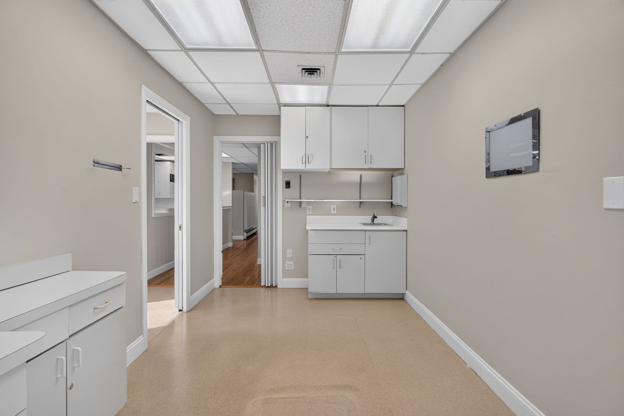 Commercial Sale at 1051 Beacon St # 8, Brookline MA 02446, photo 23 of 39