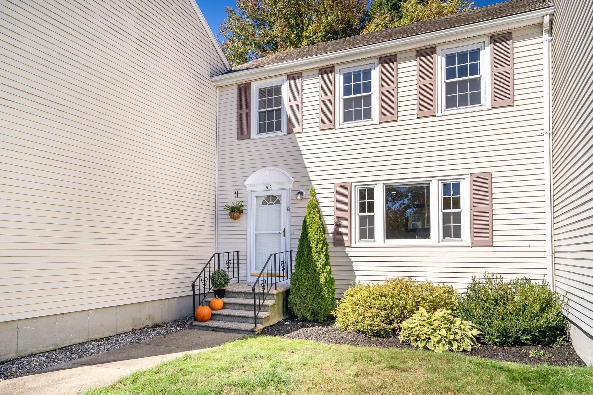 Condominium at 55 Cobb Rd # 55, Wrentham MA 02093, photo 2 of 30