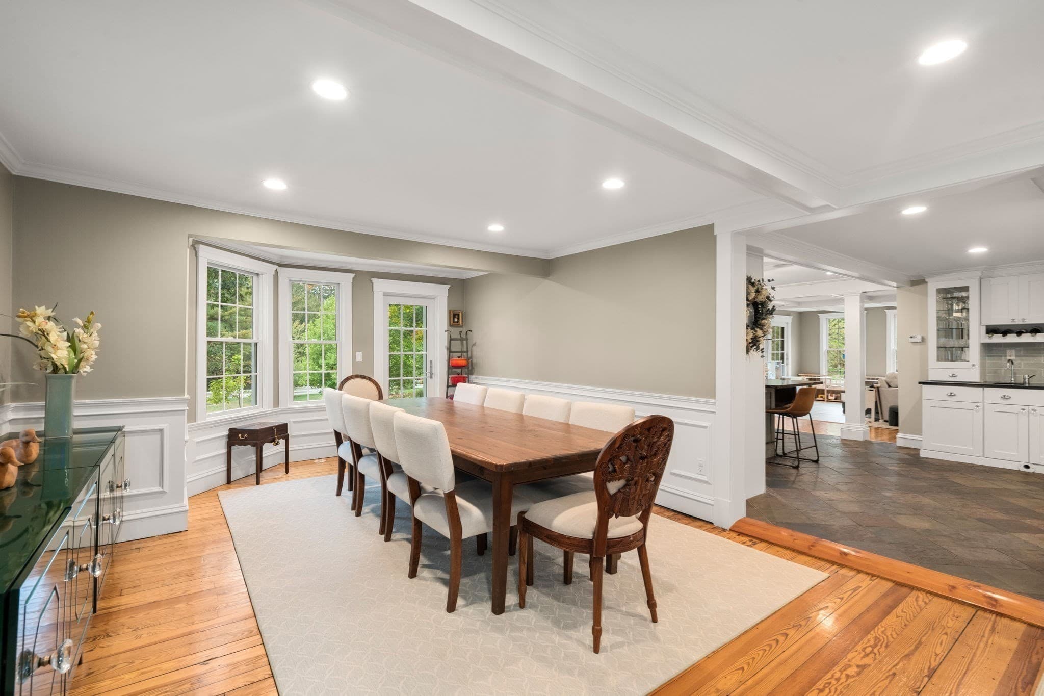 Single Family Residence at 18 Holly Berry Trl, Norwell MA 02061, photo 11 of 34