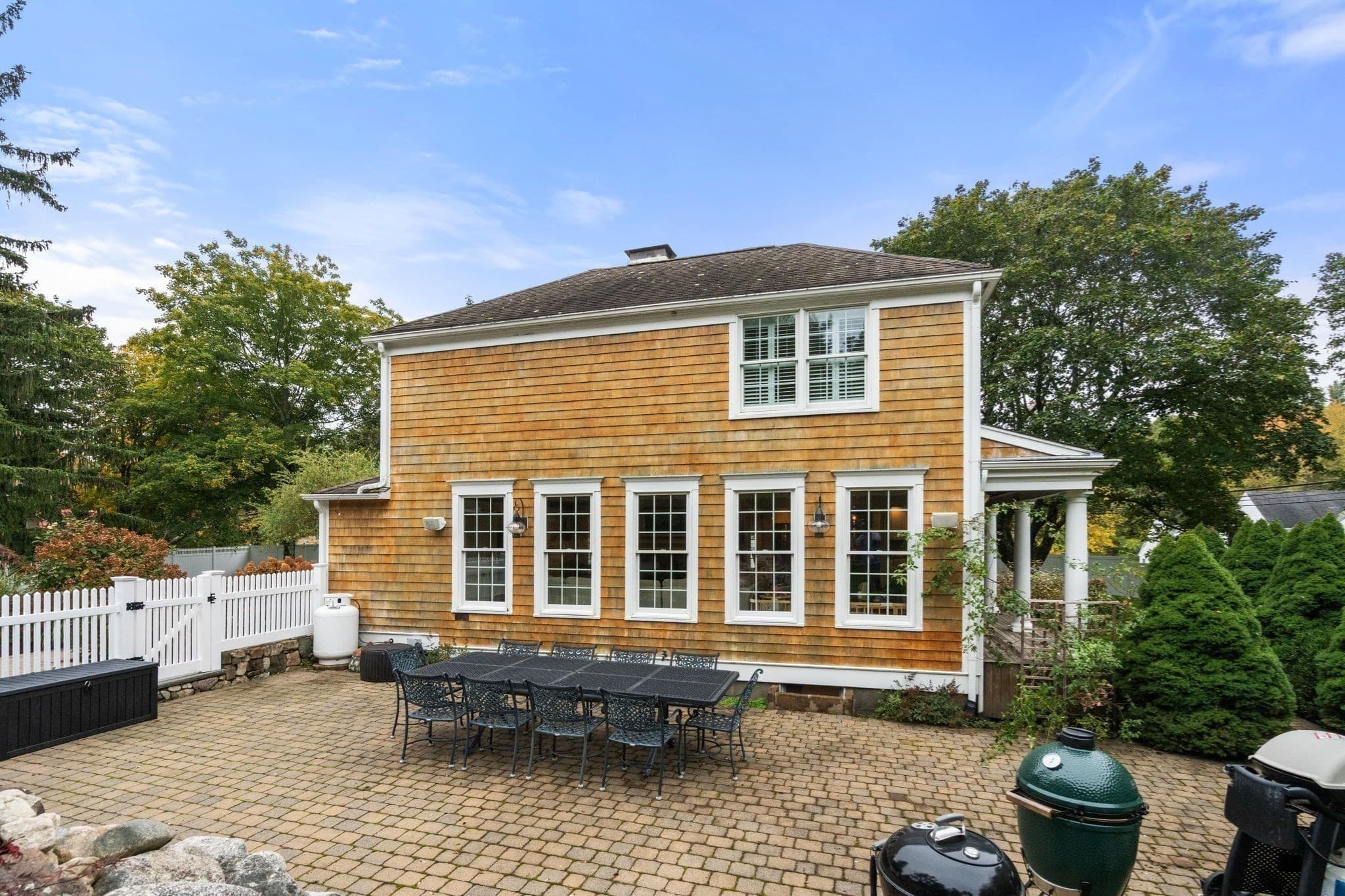 Single Family Residence at 18 Holly Berry Trl, Norwell MA 02061, photo 31 of 34