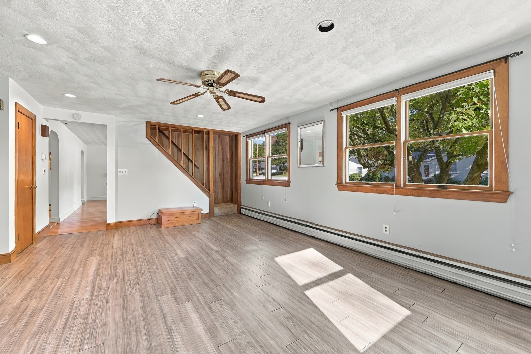 Single Family Residence at 8 Selwyn Rd, Peabody MA 01960, photo 16 of 38