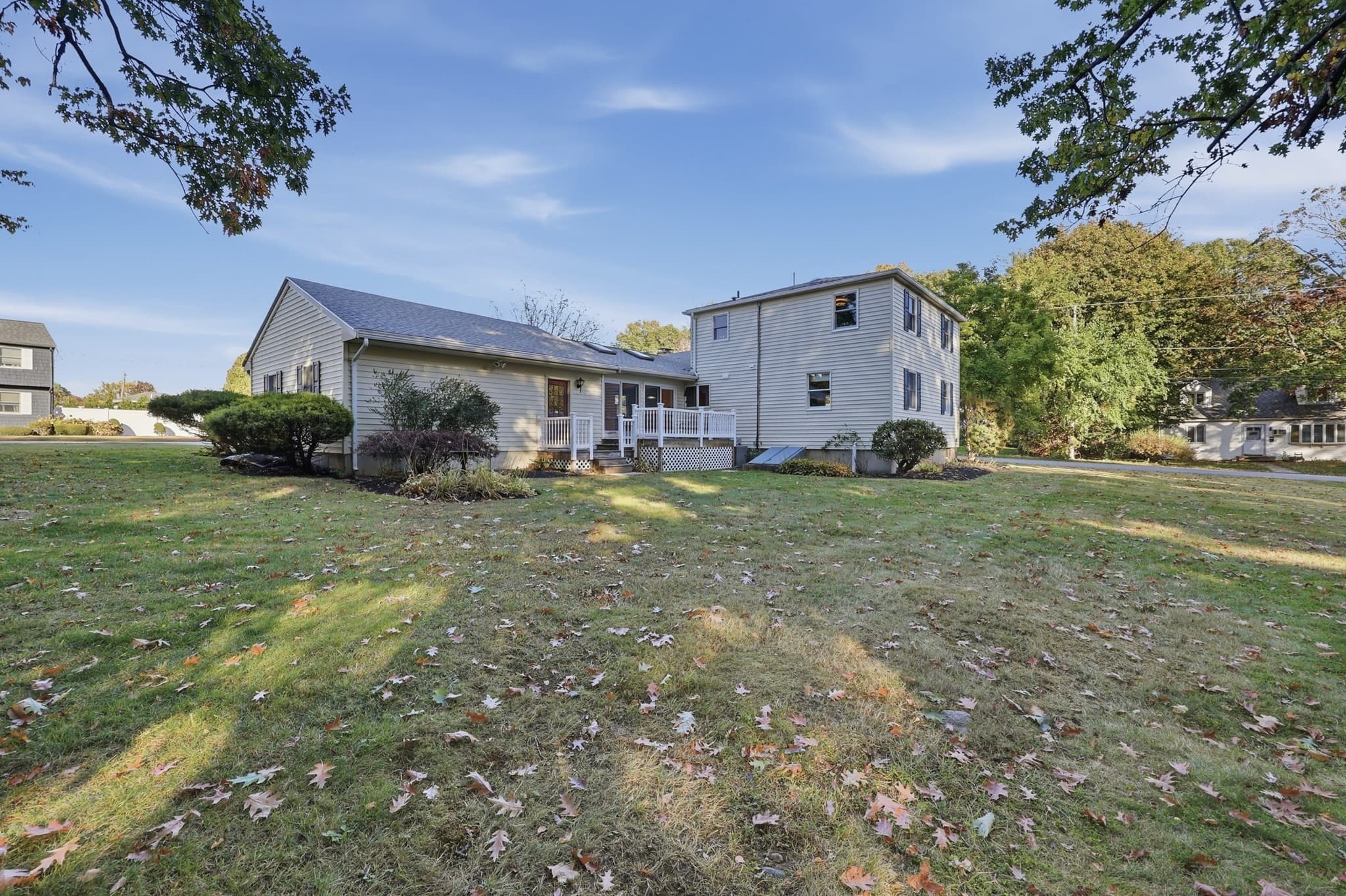 Single Family Residence at 8 Selwyn Rd, Peabody MA 01960, photo 33 of 38