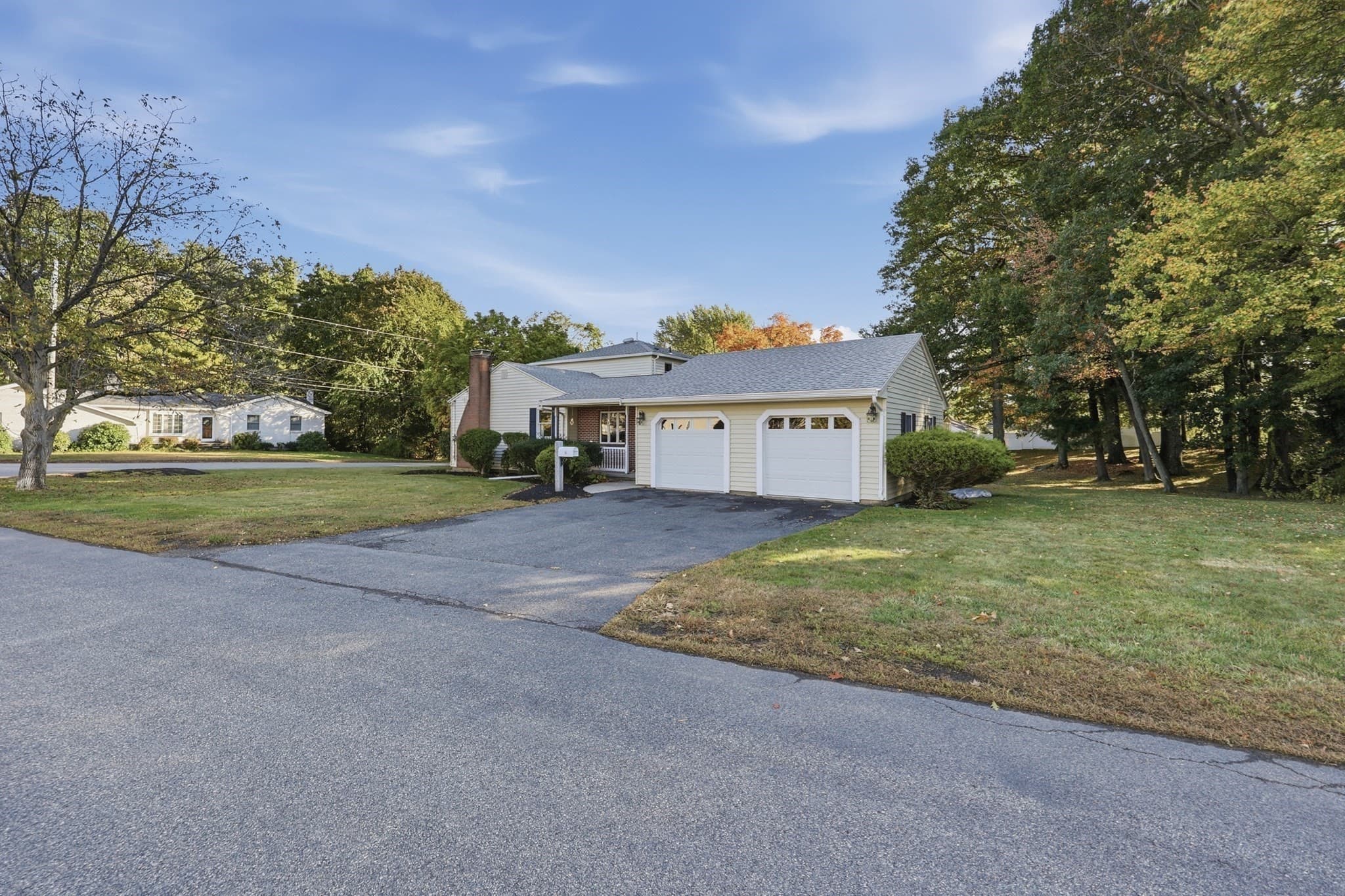 Single Family Residence at 8 Selwyn Rd, Peabody MA 01960, photo 37 of 38