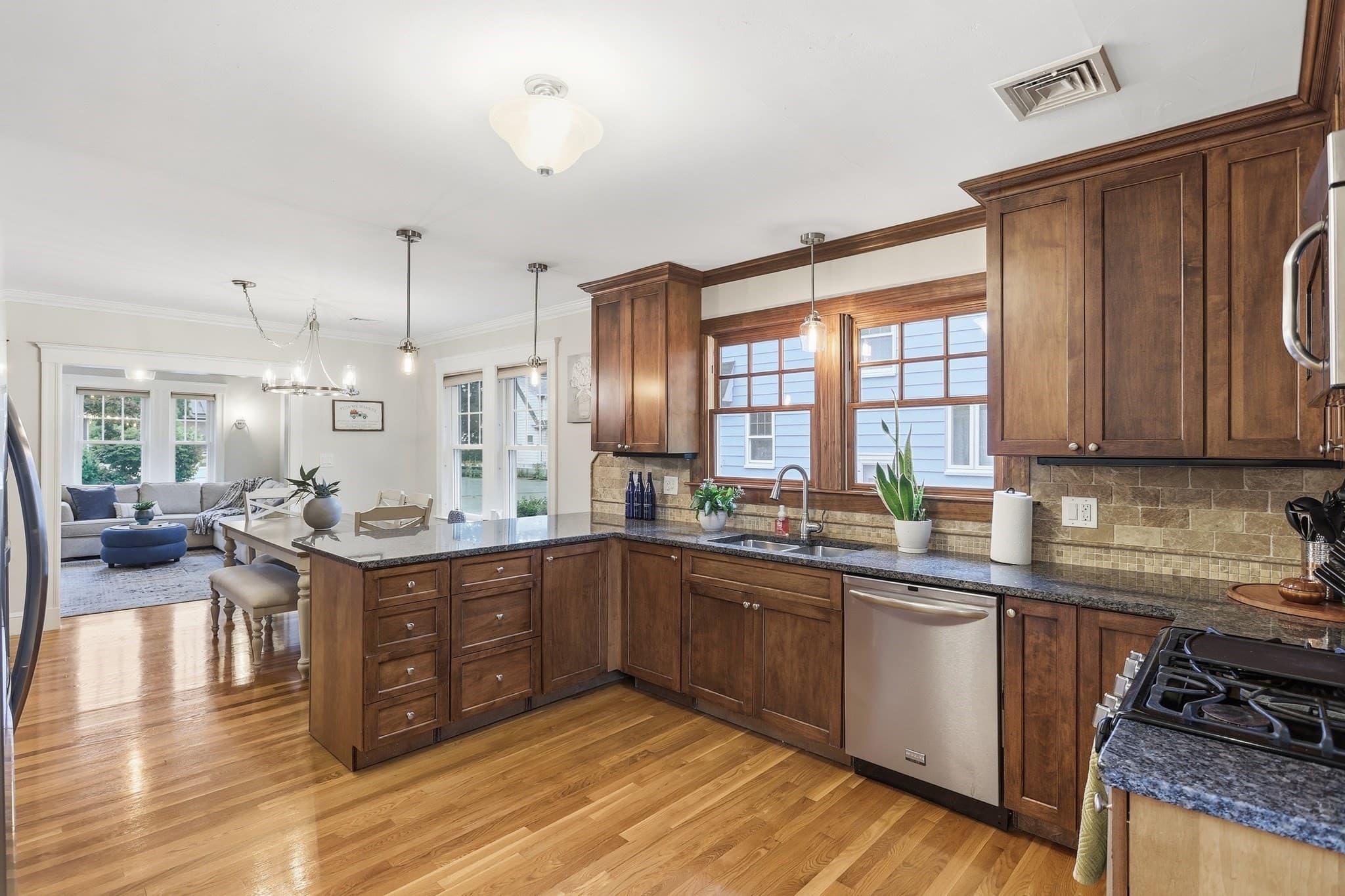 Single Family Residence at 54 Bruce Road, Waltham MA 02453, Waltham, photo 14 of 38