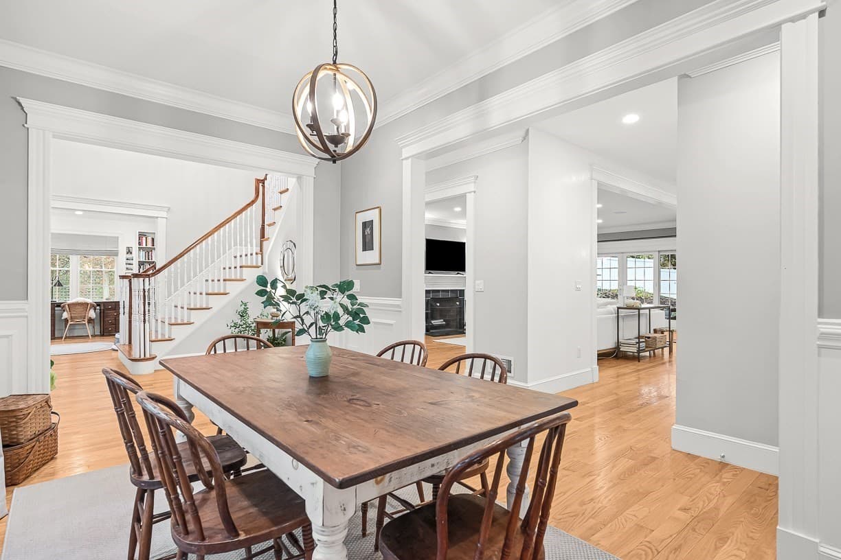 Single Family Residence at 11 Poplar Road, Wellesley MA 02482, photo 5 of 39