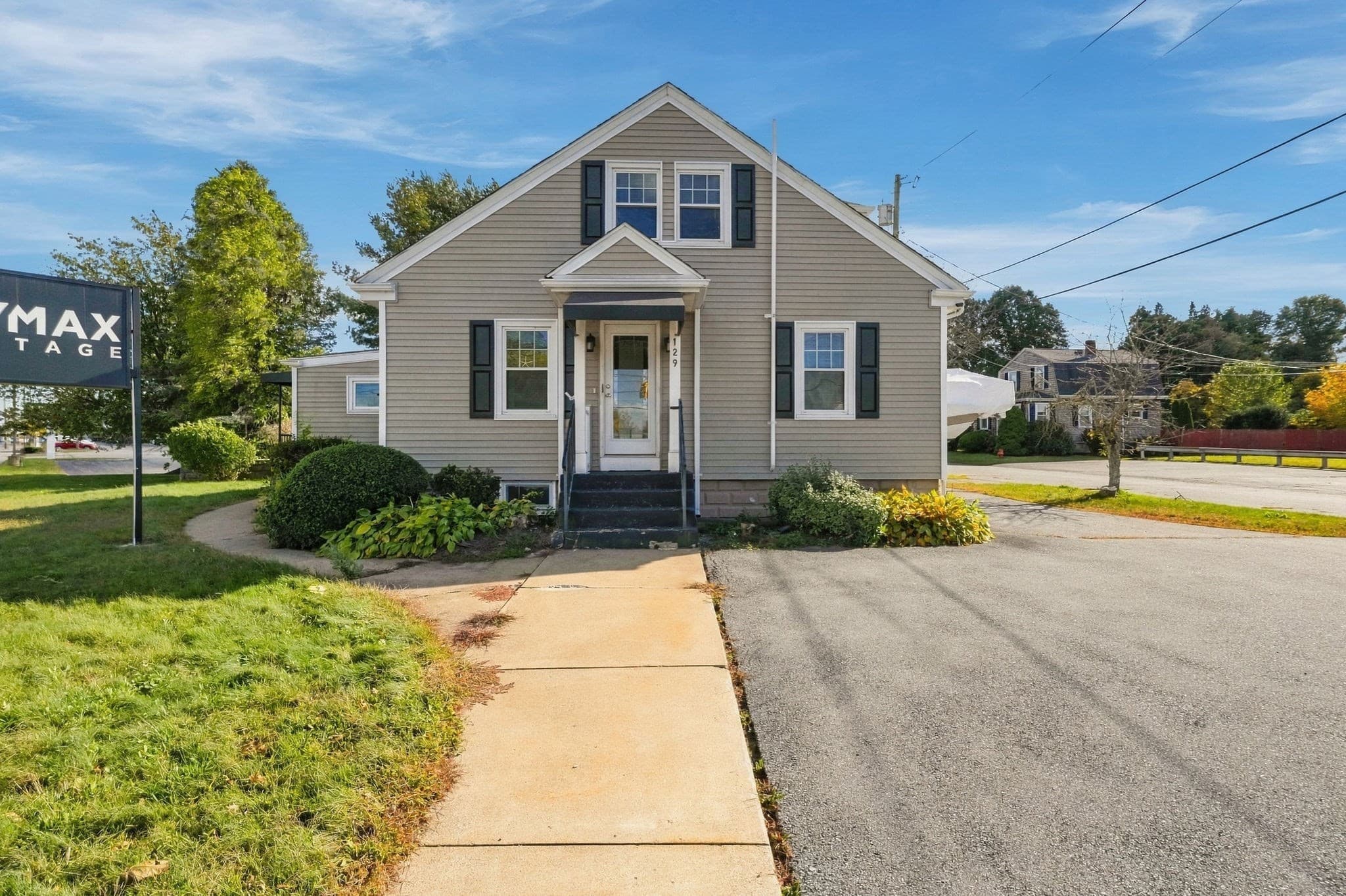 Commercial Sale at 129 Huttleston Ave, Fairhaven MA 02719, photo 2 of 33