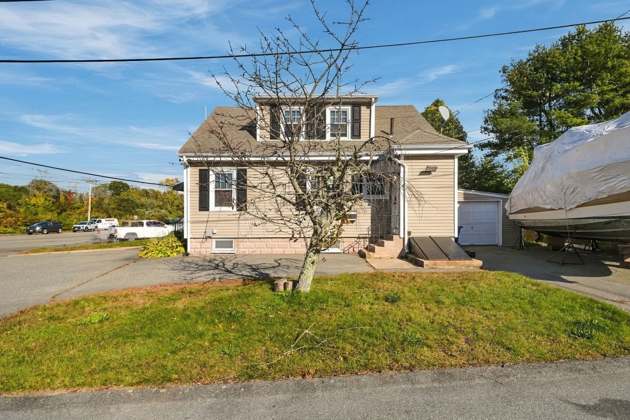 Commercial Sale at 129 Huttleston Ave, Fairhaven MA 02719, photo 6 of 33