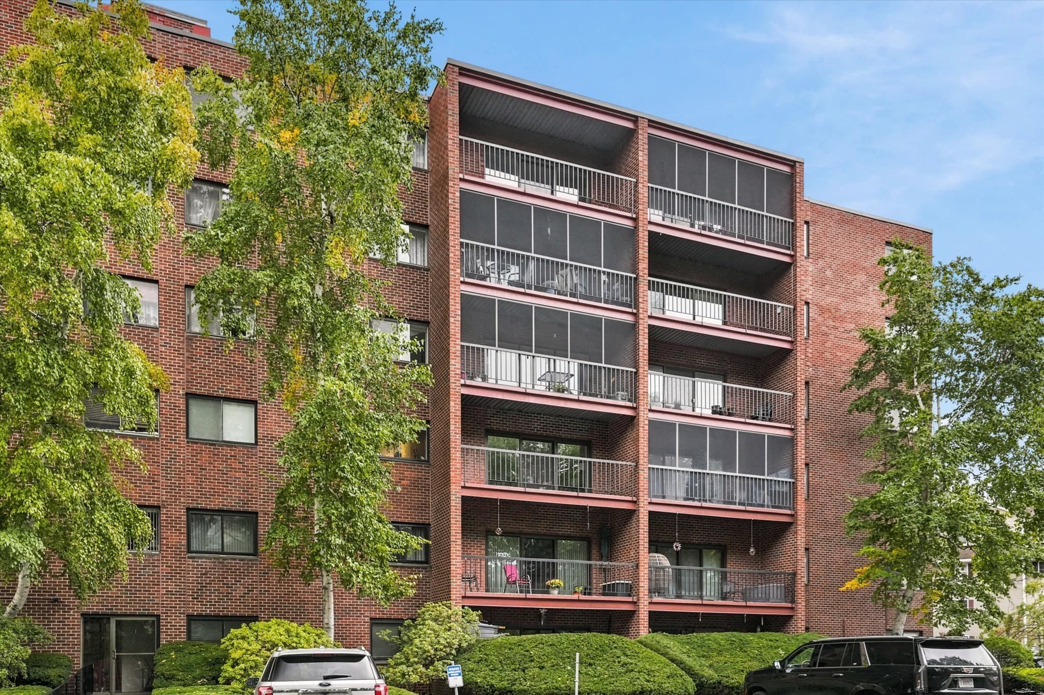 Condominium at 1 Summit Dr # 57, Reading MA 01867, Reading, photo 24 of 32