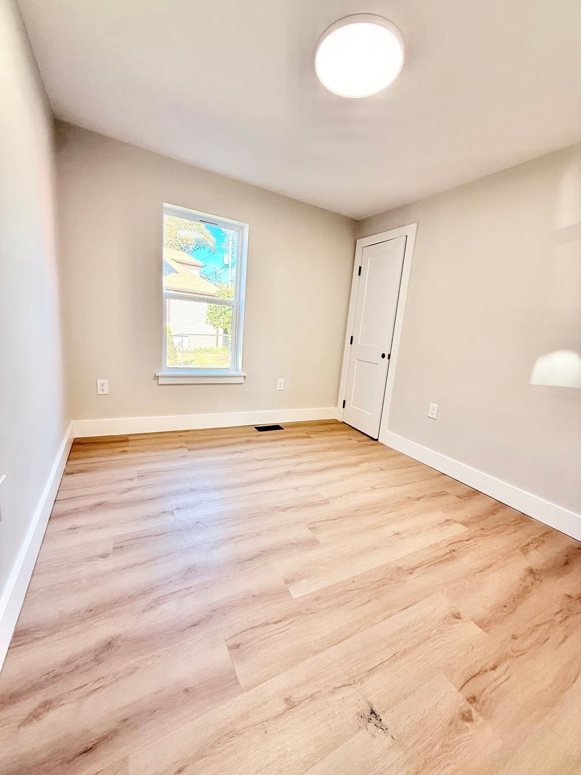 Single Family Residence at 20 Guild Rd, Brockton MA 02302, photo 15 of 42