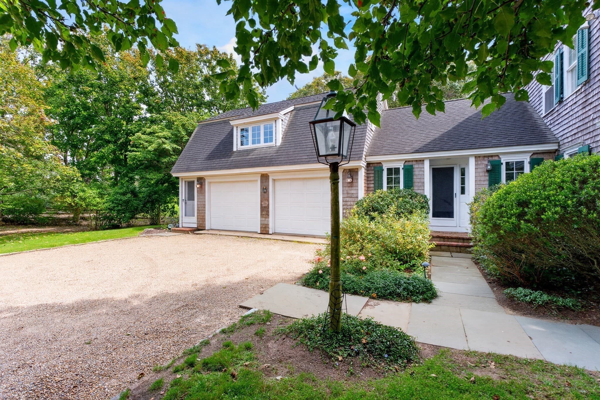 Single Family Residence at 78 Plantingfield Way, Edgartown MA 02568, photo 2 of 41