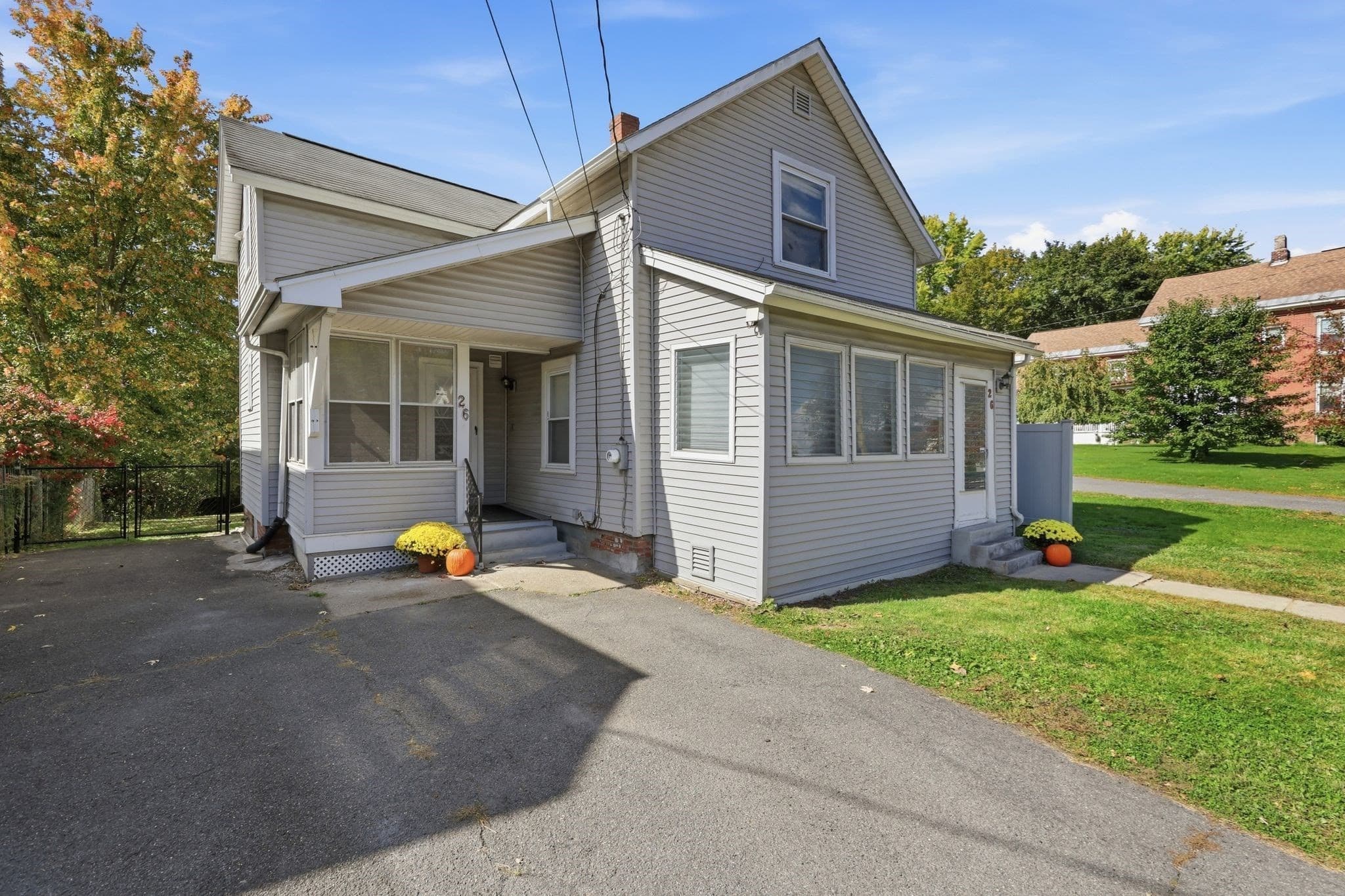 Single Family Residence at 26 Elm St, Greenfield MA 01301, Greenfield, photo 3 of 35