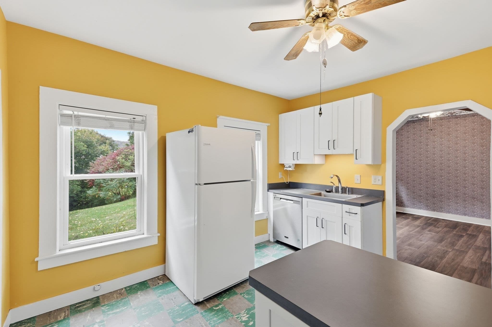 Single Family Residence at 26 Elm St, Greenfield MA 01301, Greenfield, photo 5 of 35