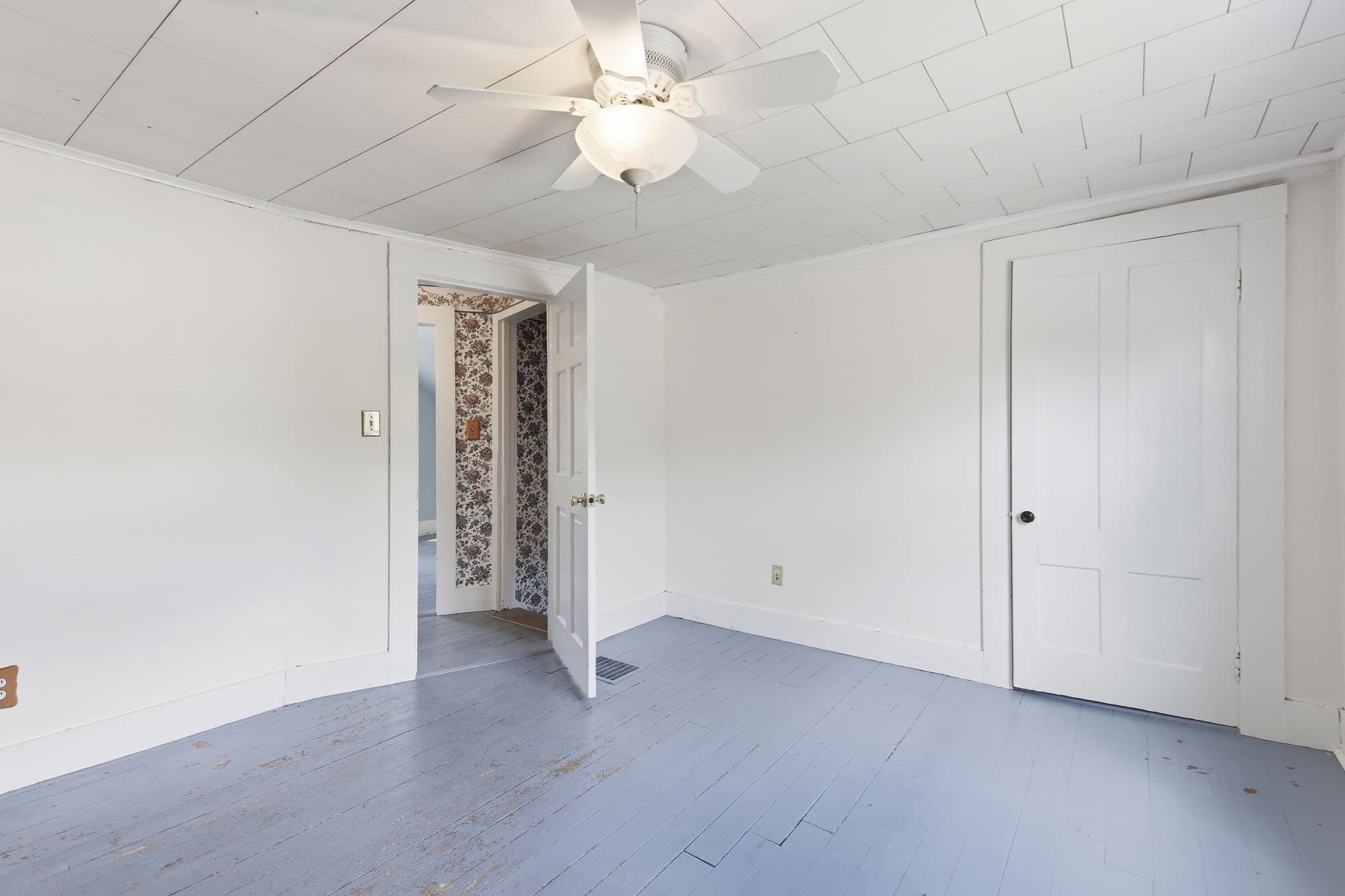 Single Family Residence at 26 Elm St, Greenfield MA 01301, Greenfield, photo 19 of 35