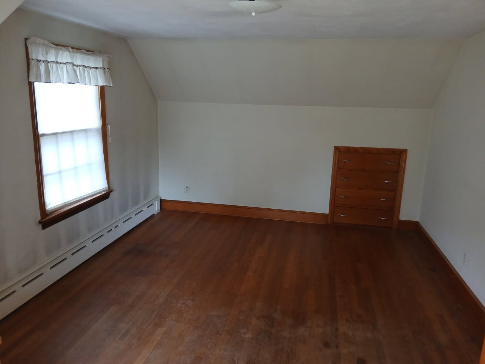 Single Family Residence at 66 Primrose St, Springfield MA 01151, Springfield, photo 9 of 14