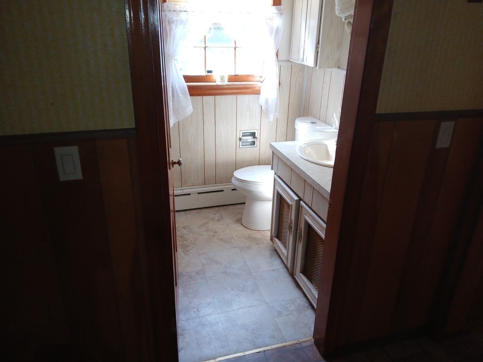 Single Family Residence at 66 Primrose St, Springfield MA 01151, Springfield, photo 10 of 14