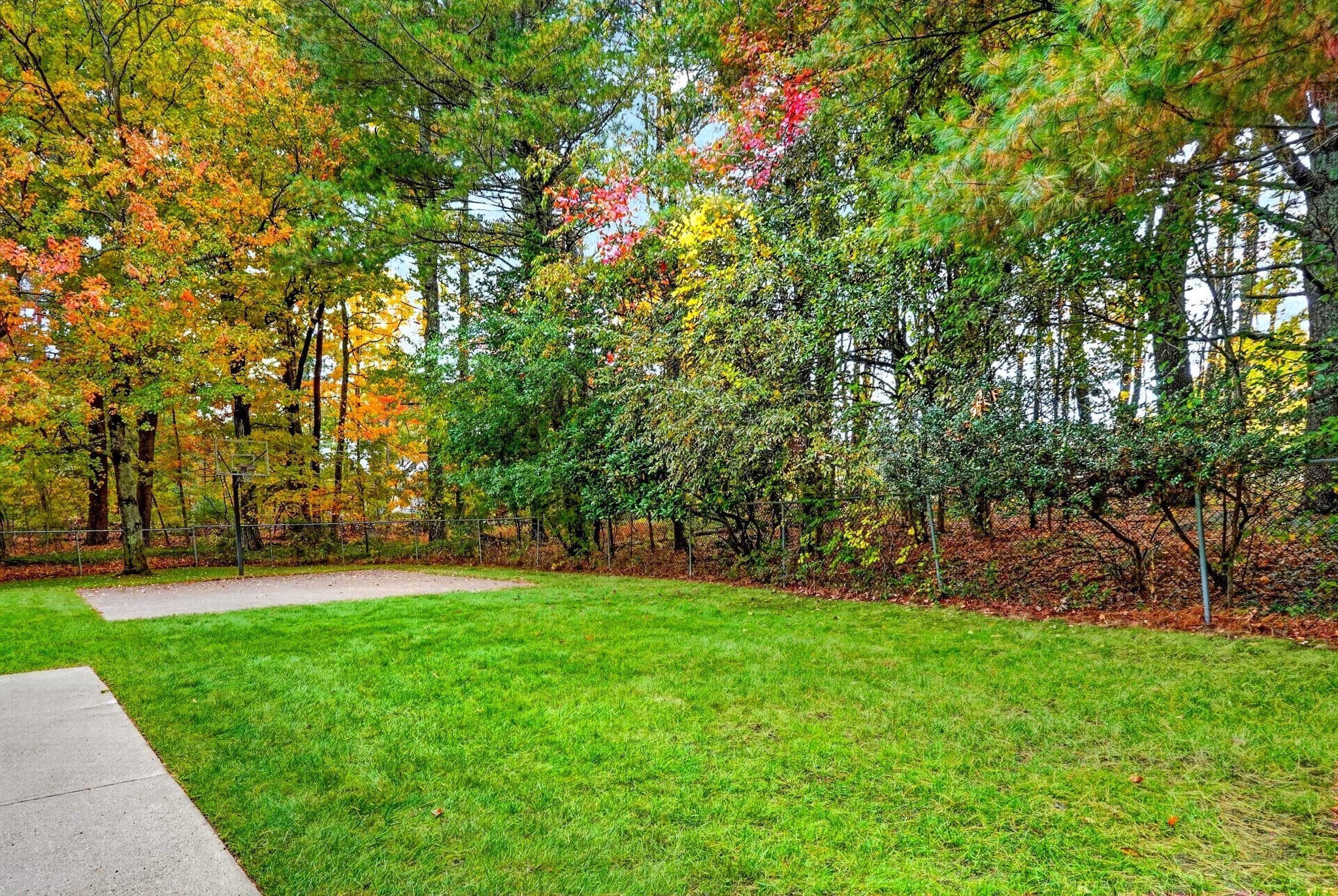 Single Family Residence at 13 Cedar Lane, Medfield MA 02052, photo 37 of 40