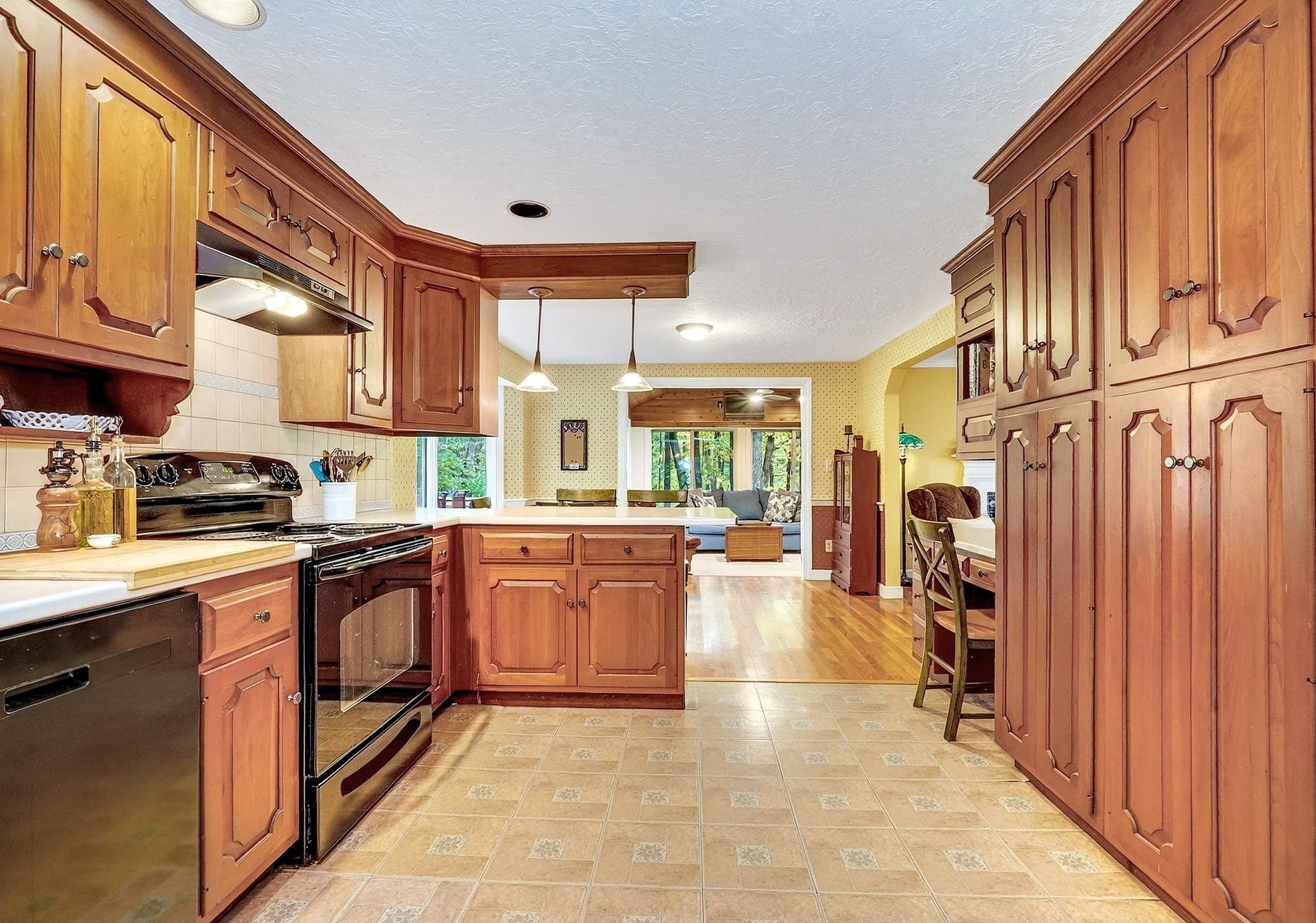 Single Family Residence at 13 Cedar Lane, Medfield MA 02052, photo 11 of 40