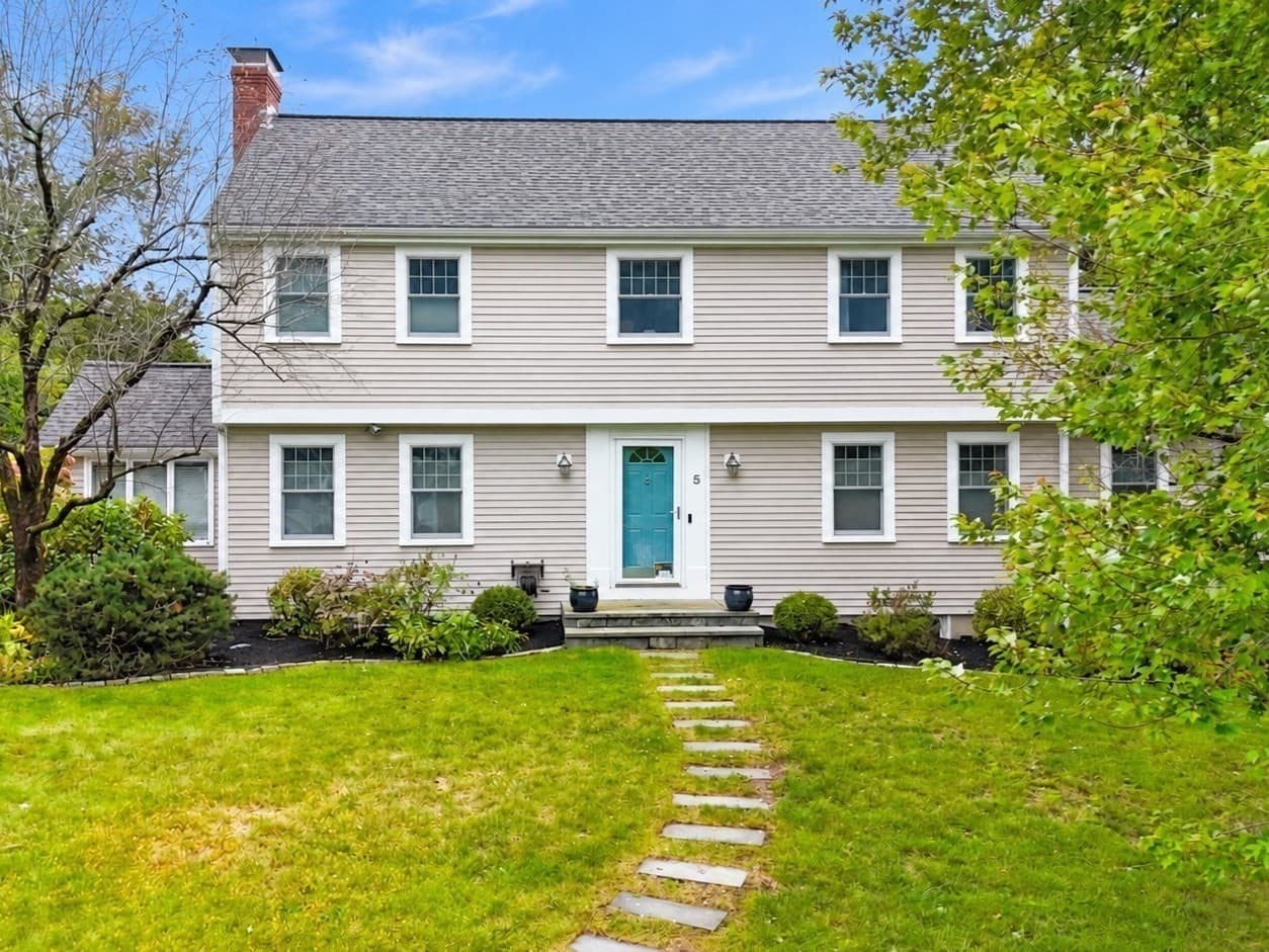 Single Family Residence at 5 Juniper Lane, Medfield MA 02052, Medfield, photo 2 of 42