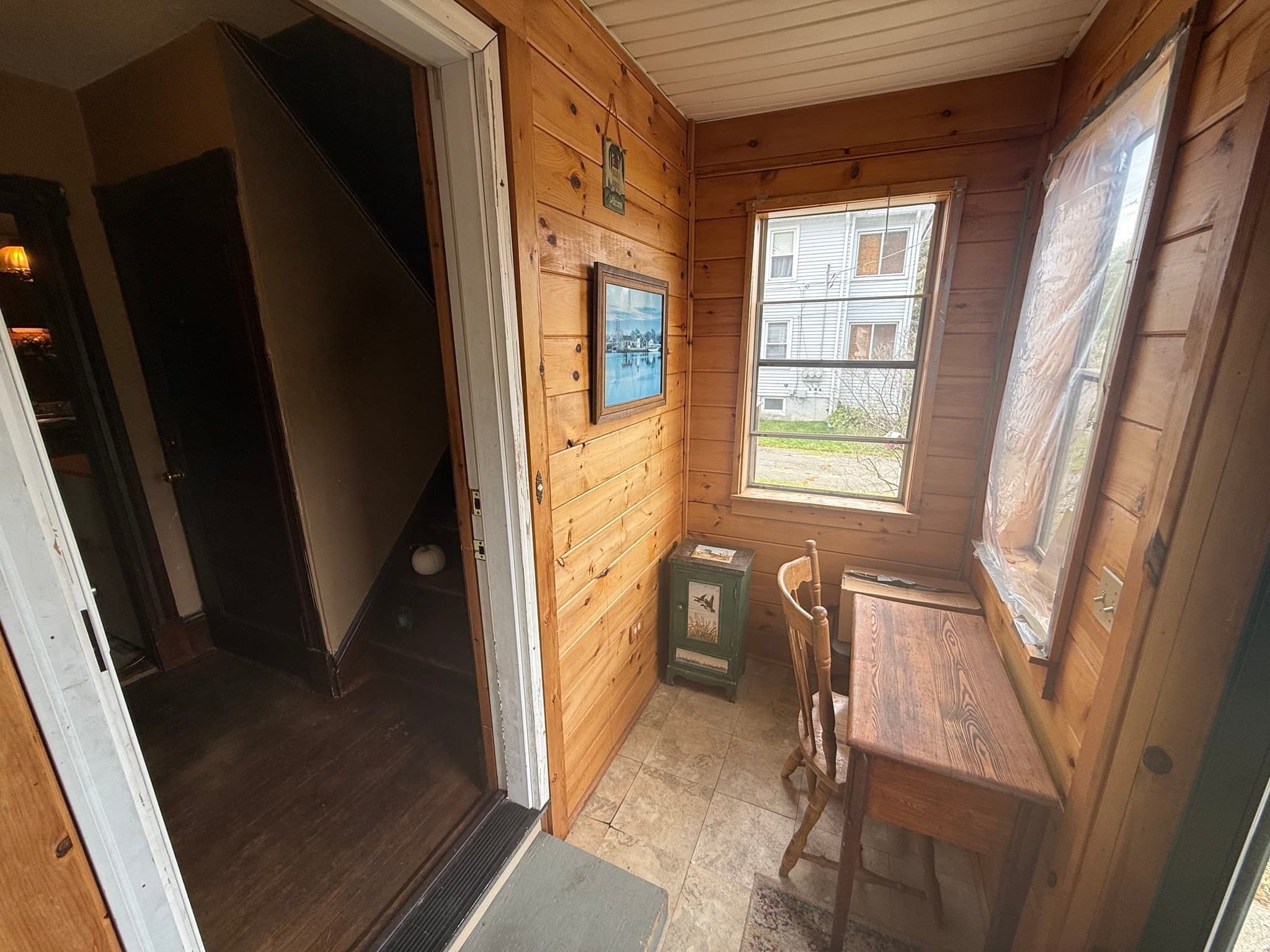 Single Family Residence at 23 Elliot St, Chicopee MA 01020, Chicopee, photo 6 of 39