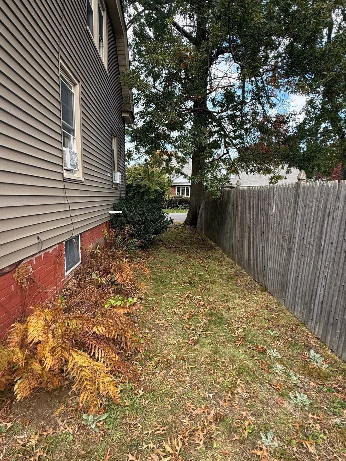 Single Family Residence at 23 Elliot St, Chicopee MA 01020, Chicopee, photo 36 of 39