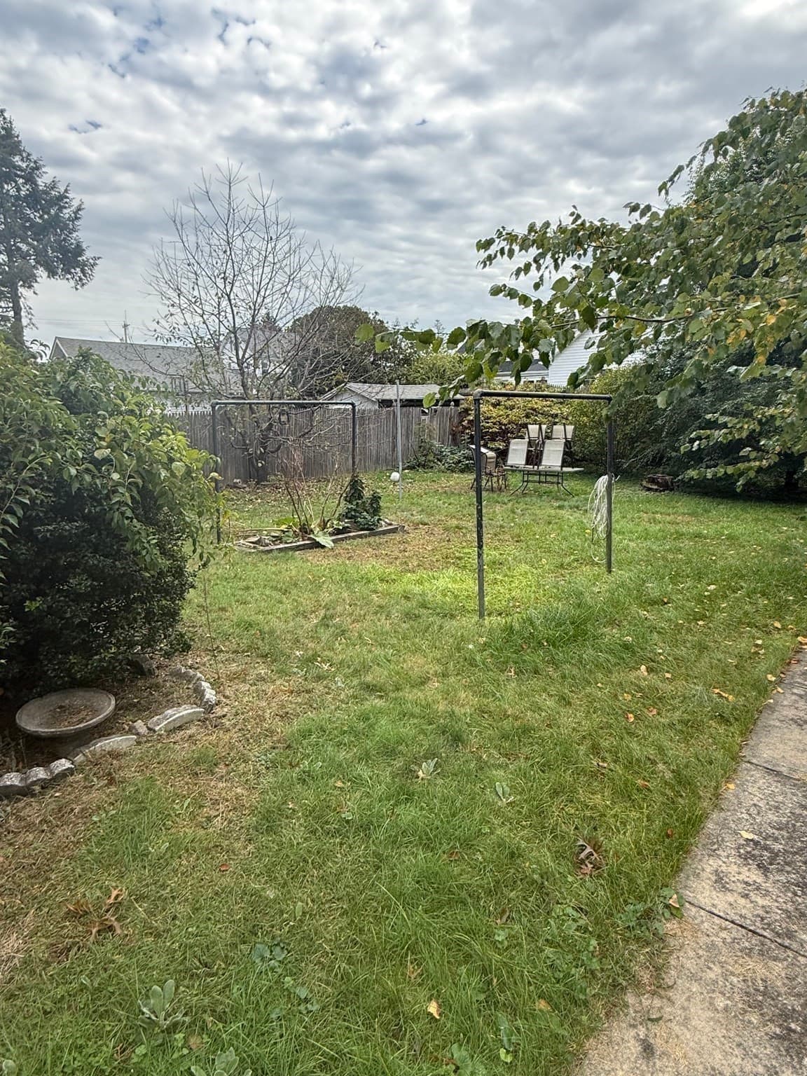 Single Family Residence at 23 Elliot St, Chicopee MA 01020, Chicopee, photo 35 of 39