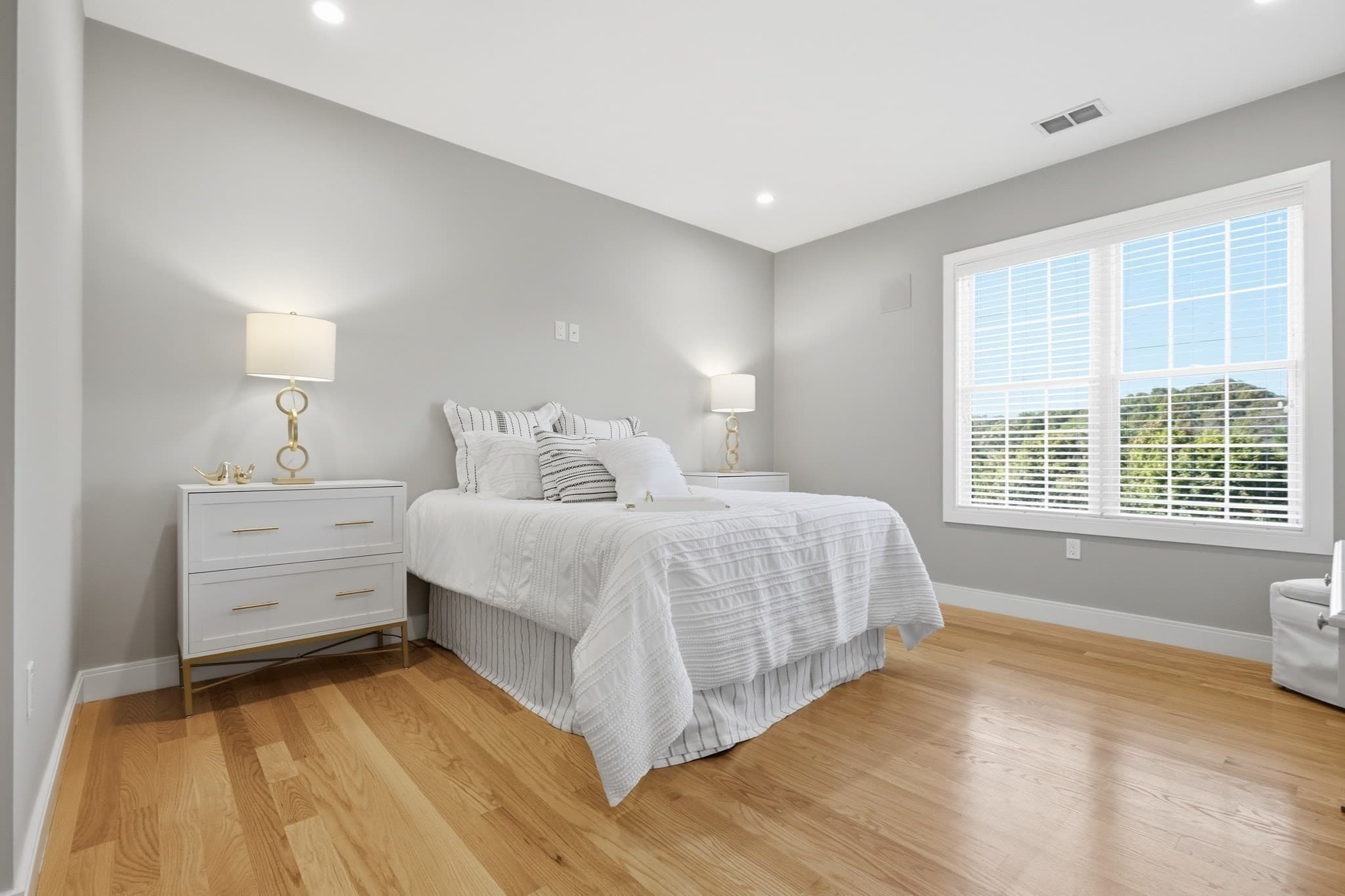 Condominium at 178 Robertson St # 7, Quincy MA 02169, Quincy, photo 15 of 42